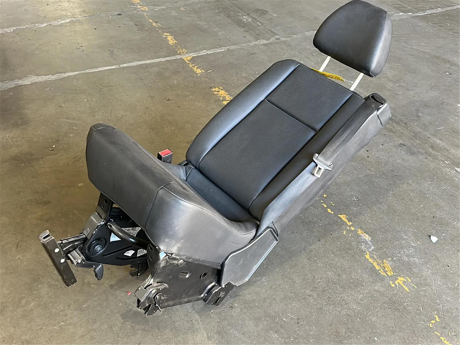 Mercedes Passenger Car Seat, photo 6 of 6