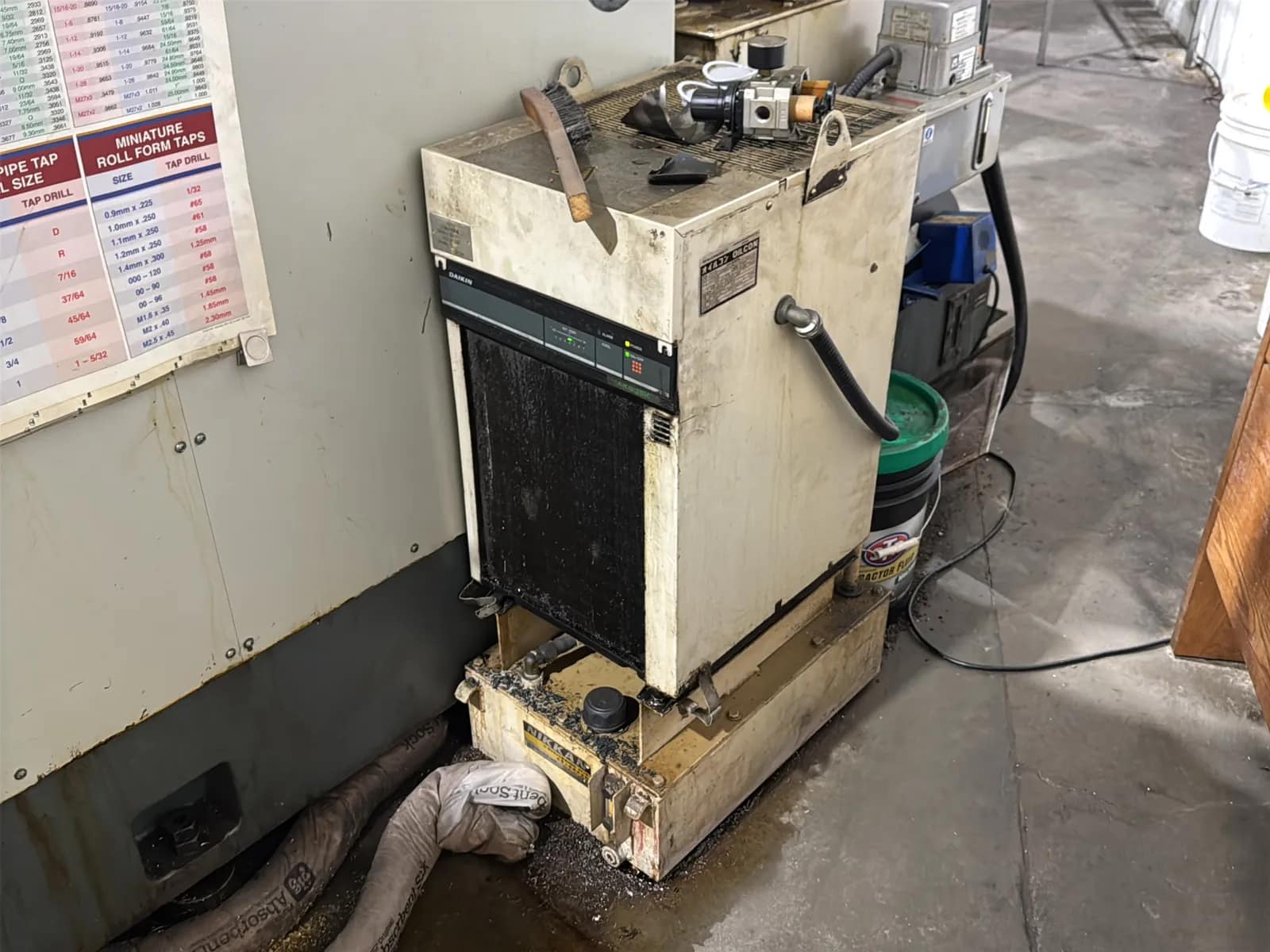 Enshu S400 CNC Vertical Machining Center With Turbo Conveyor, photo 35 of 72