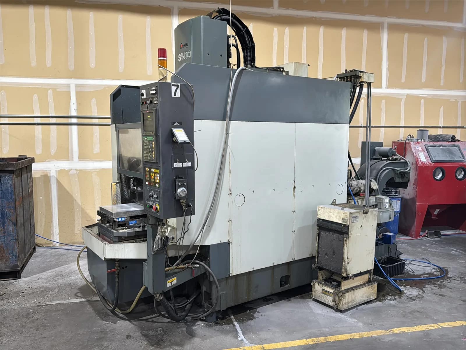 Enshu S400 CNC Vertical Machining Center With Turbo Conveyor, photo 3 of 82