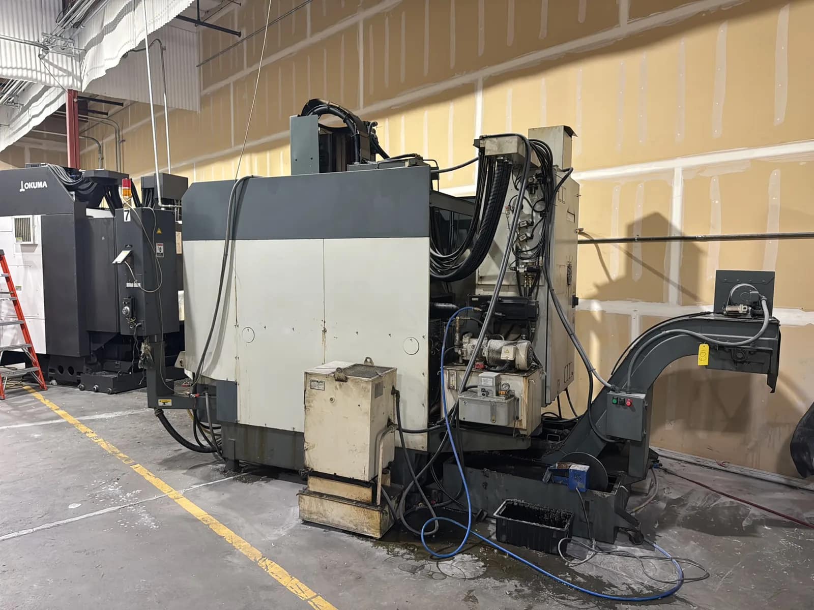 Enshu S400 CNC Vertical Machining Center With Turbo Conveyor, photo 4 of 82