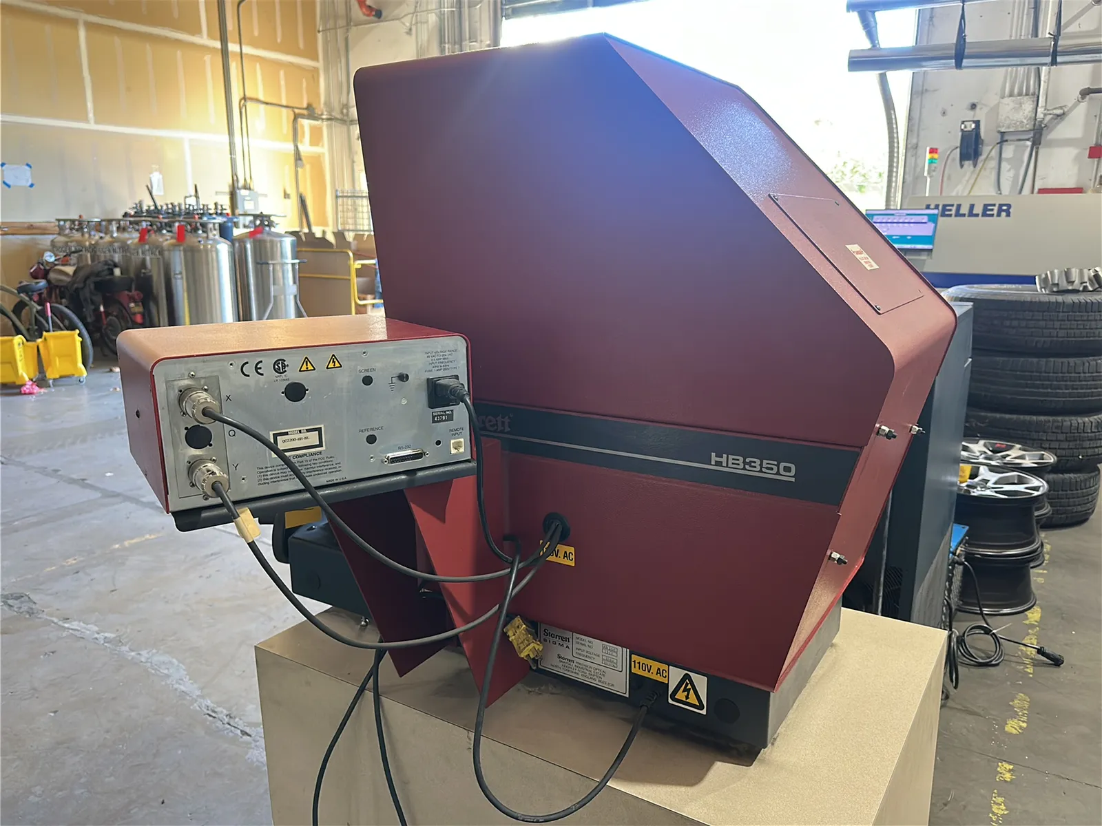 Starrett HB350 Optical Comparator, photo 12 of 13