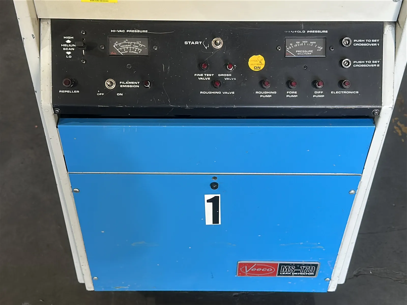 Veeco MS-170 Leak Detector, photo 4 of 8