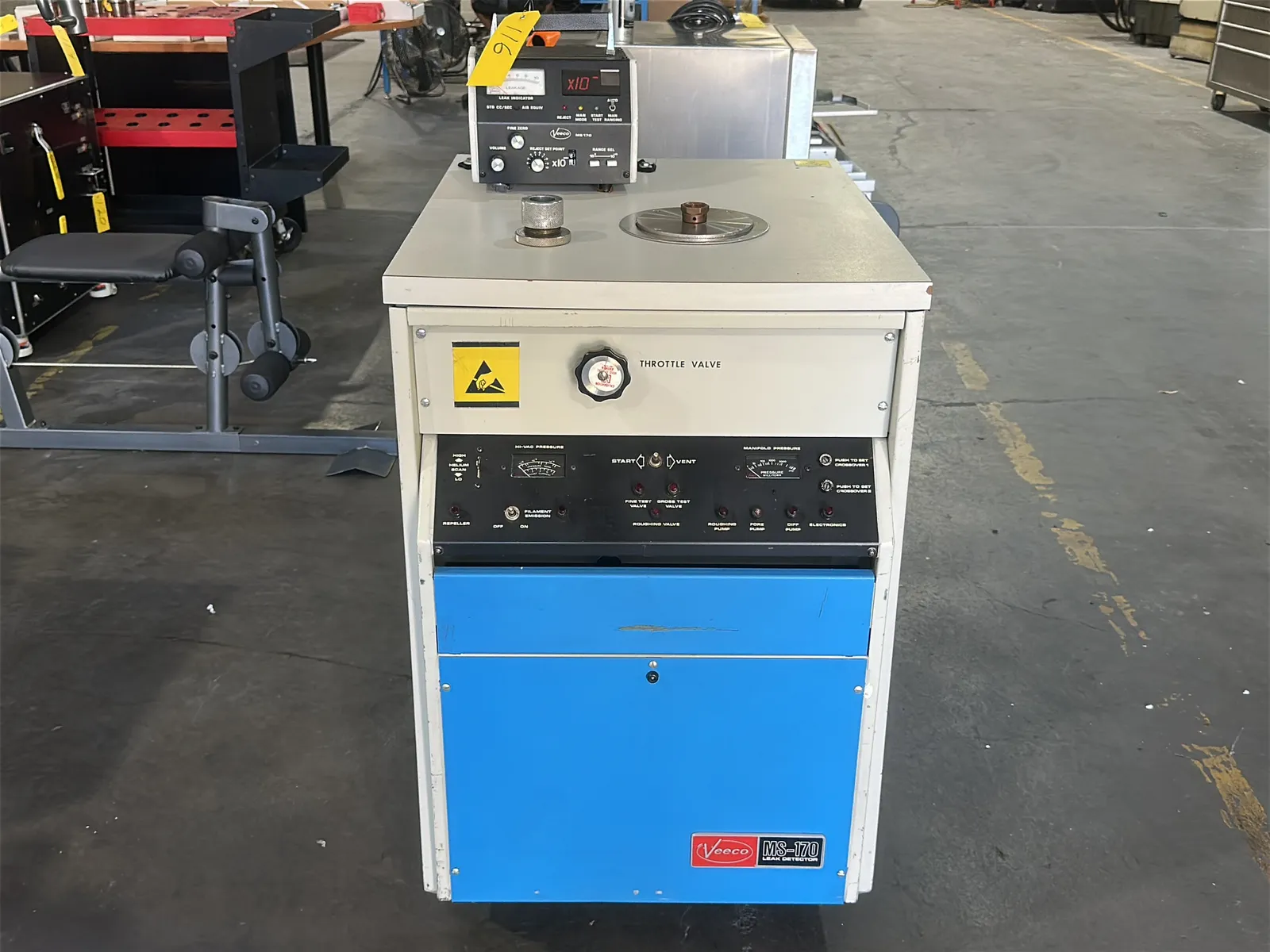 Veeco MS-170 Leak Detector, photo 2 of 7
