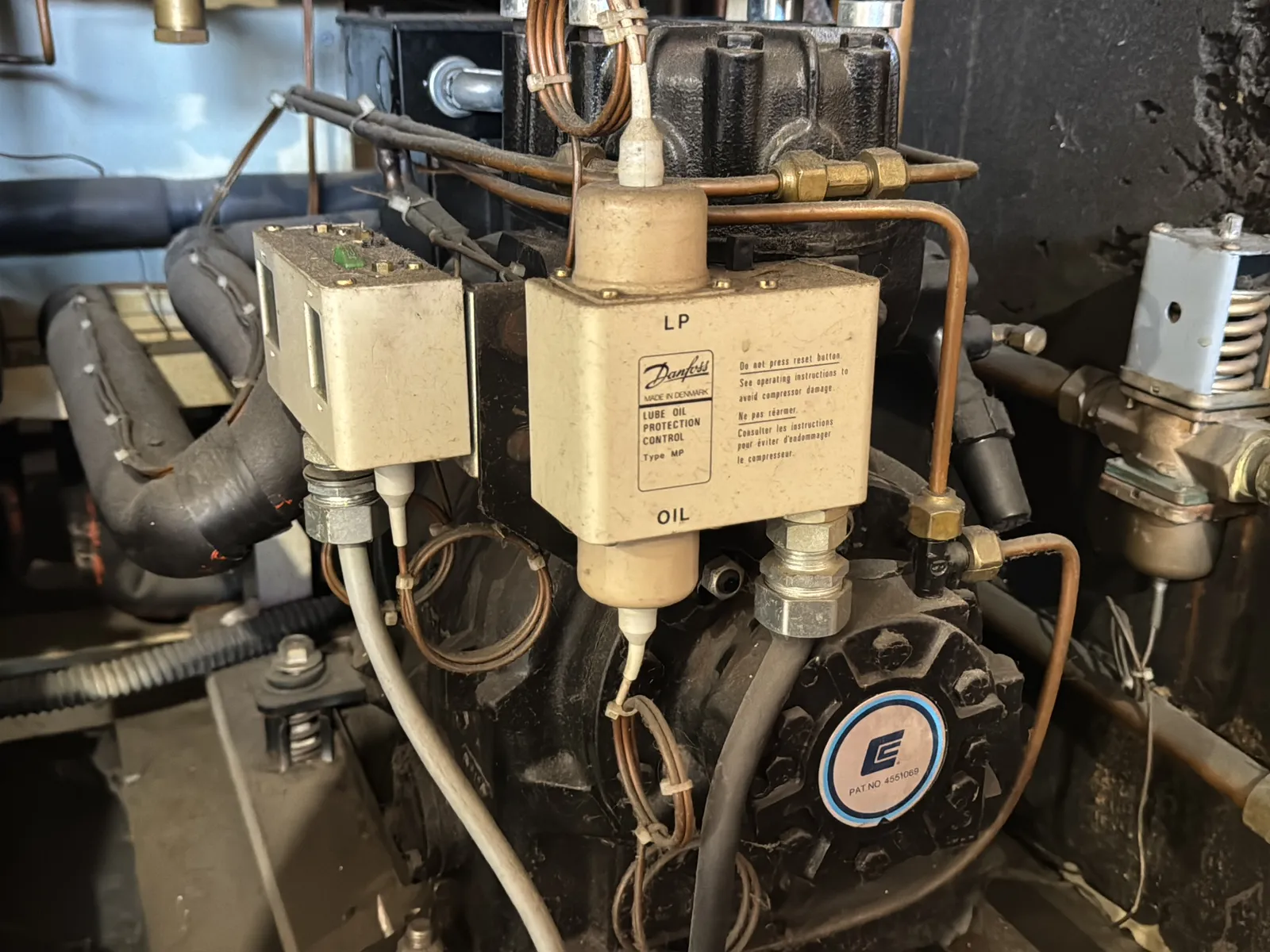 CSZ Temperature Cycling Chamber, photo 30 of 38