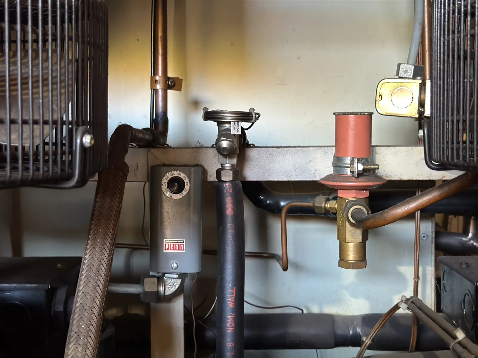 CSZ Temperature Cycling Chamber, photo 32 of 38