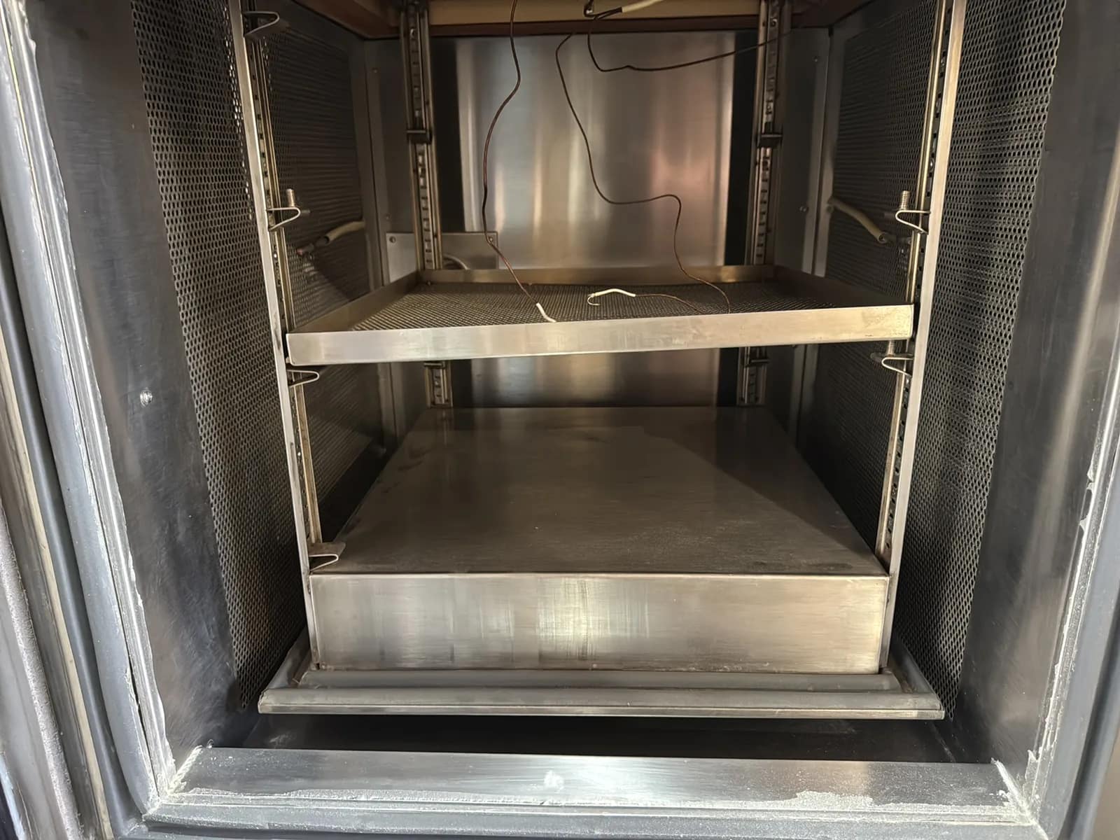 CSZ Temperature Cycling Chamber, photo 16 of 38