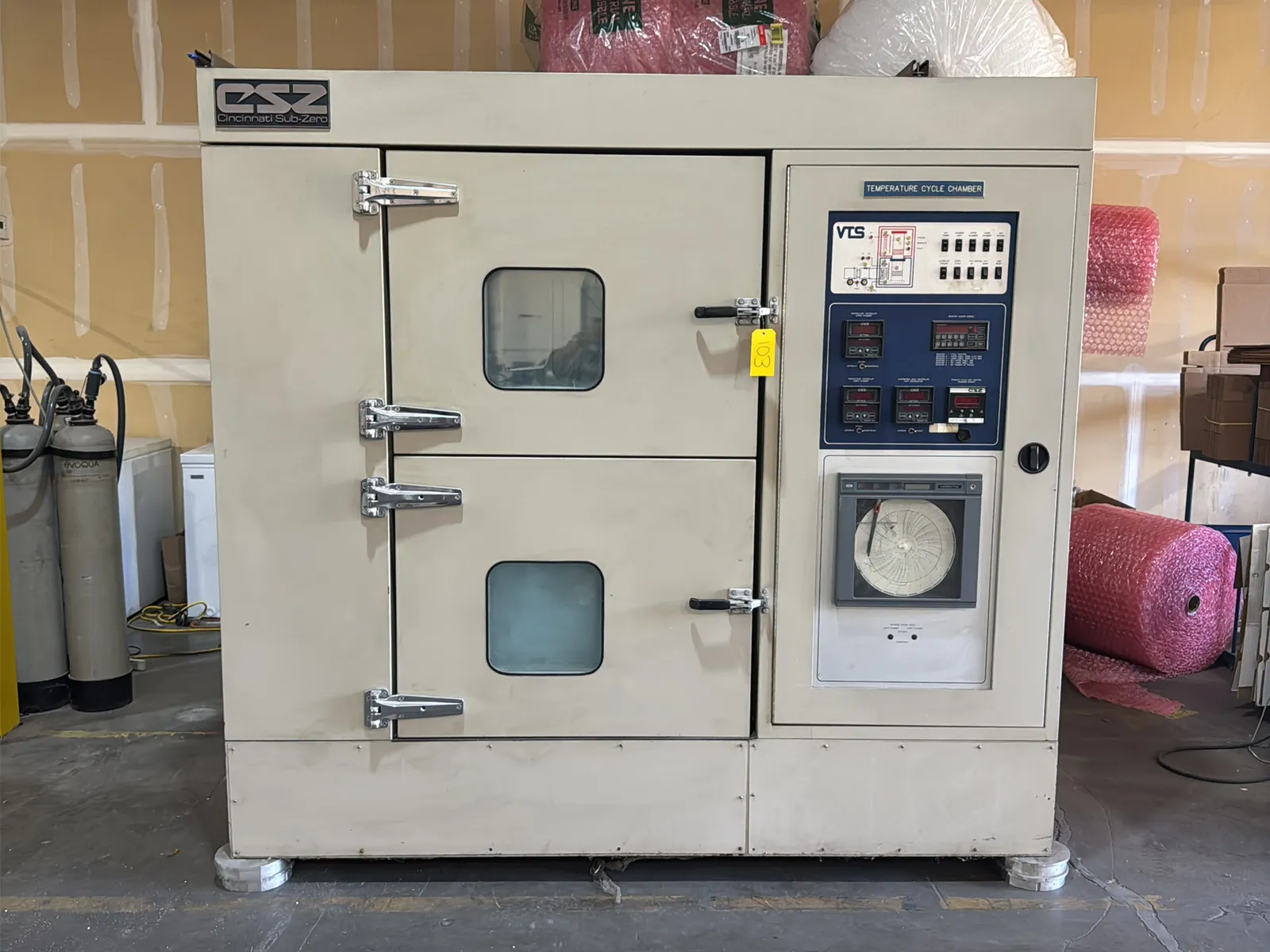 CSZ Temperature Cycling Chamber, photo 2 of 38