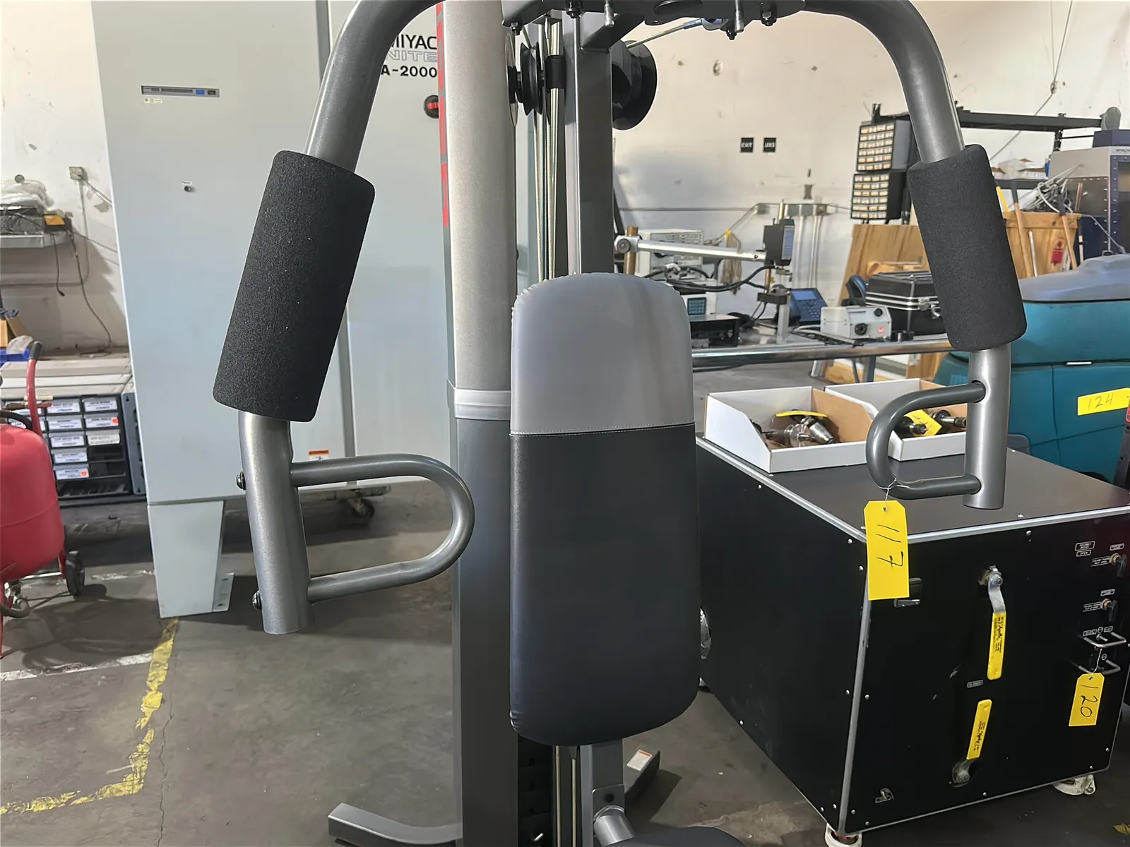 Weider XRS50 Home Gym, photo 3 of 8