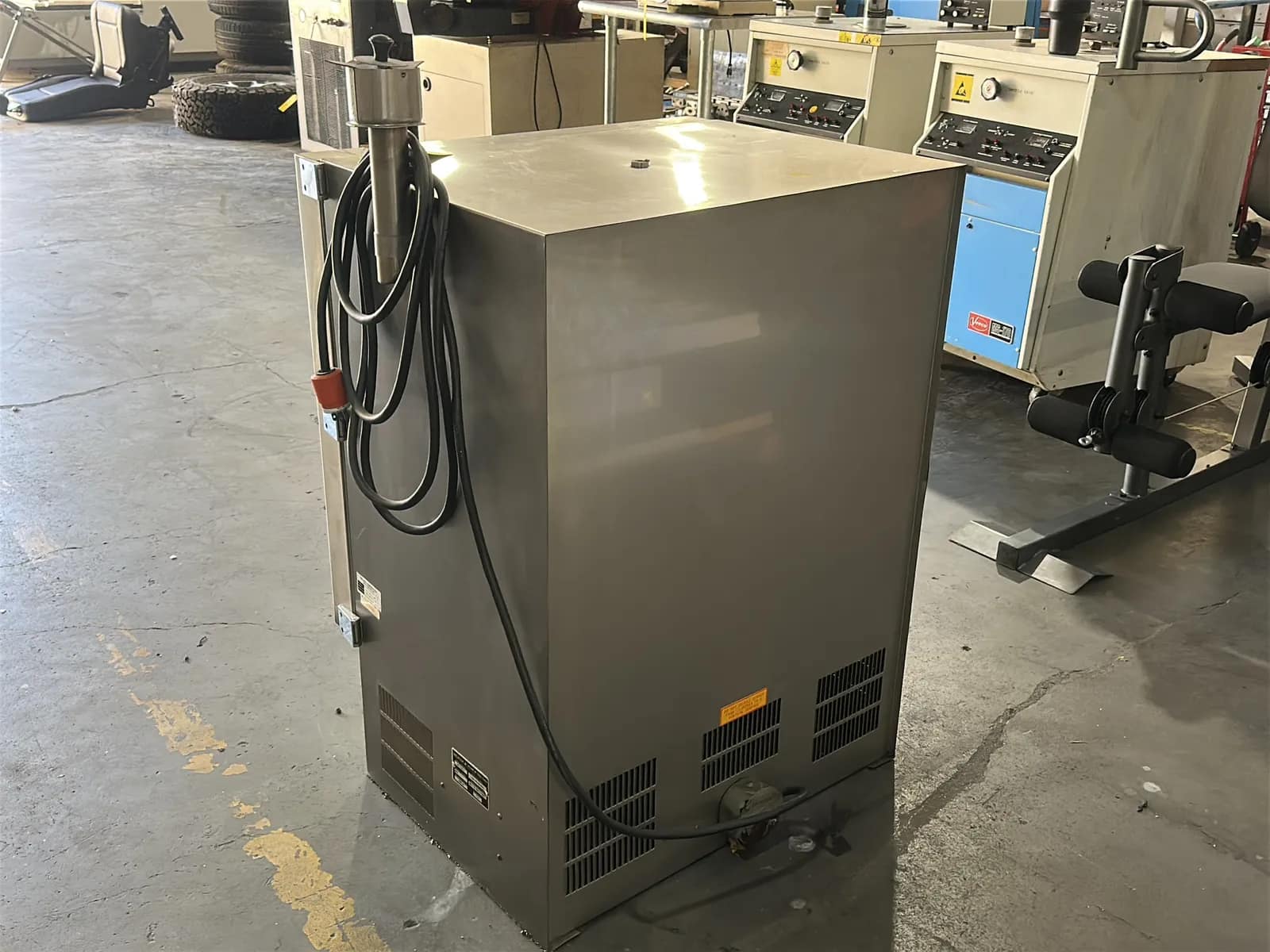 Blue M OV-510A-2 Stabil-Therm Temperature Cabinet, photo 8 of 8