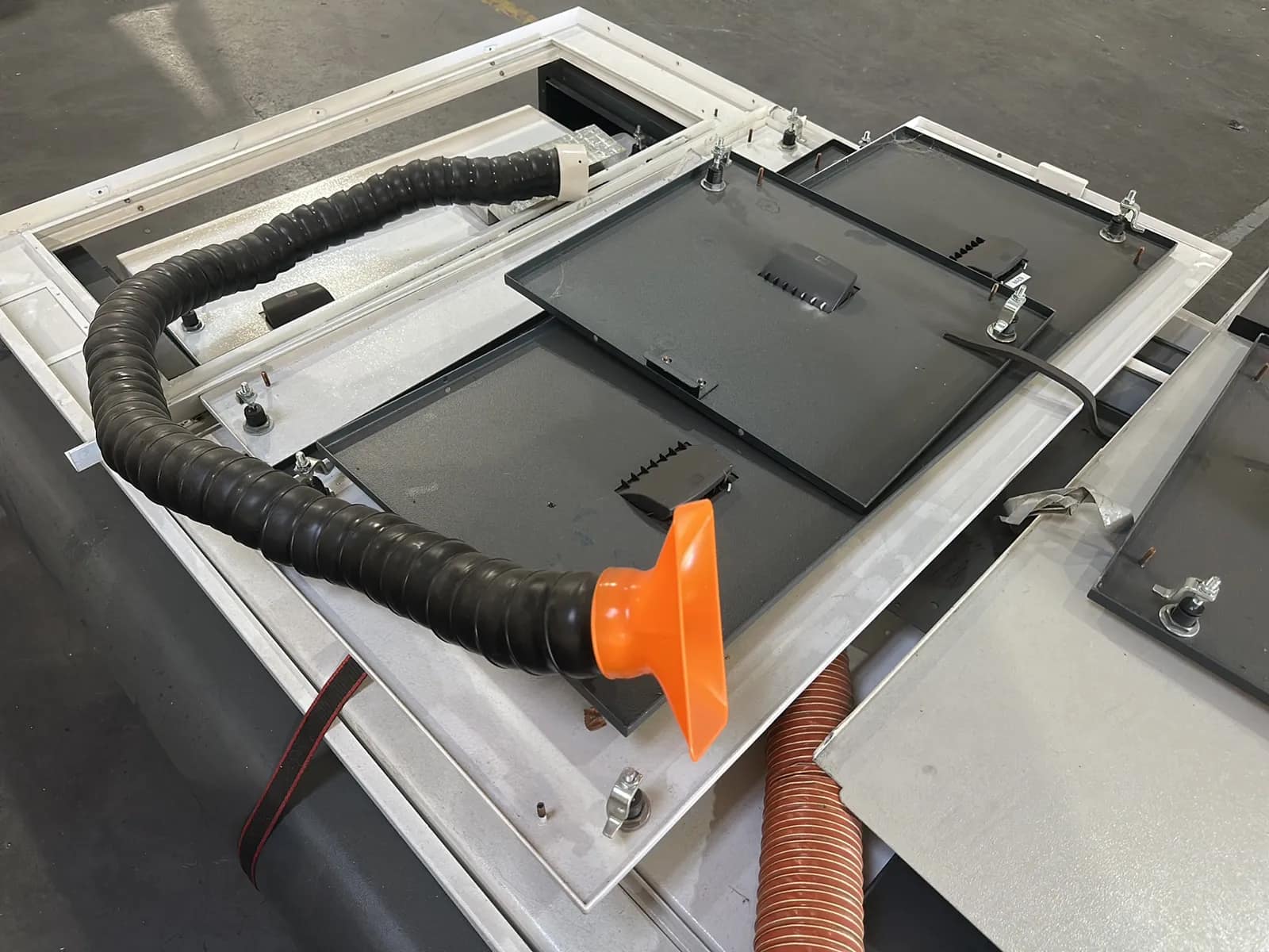 Coherent UW1200 Machine Enclosure, photo 7 of 9