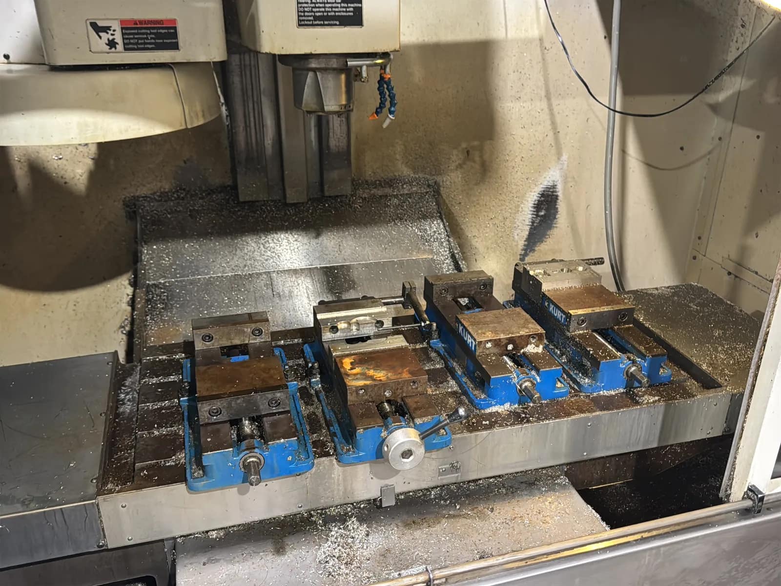 Fadal VMC4020 CNC Vertical Machining Center, photo 6 of 47