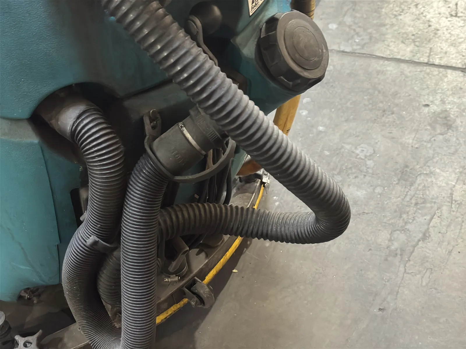 Tennant T5 Floor Cleaner, photo 7 of 15