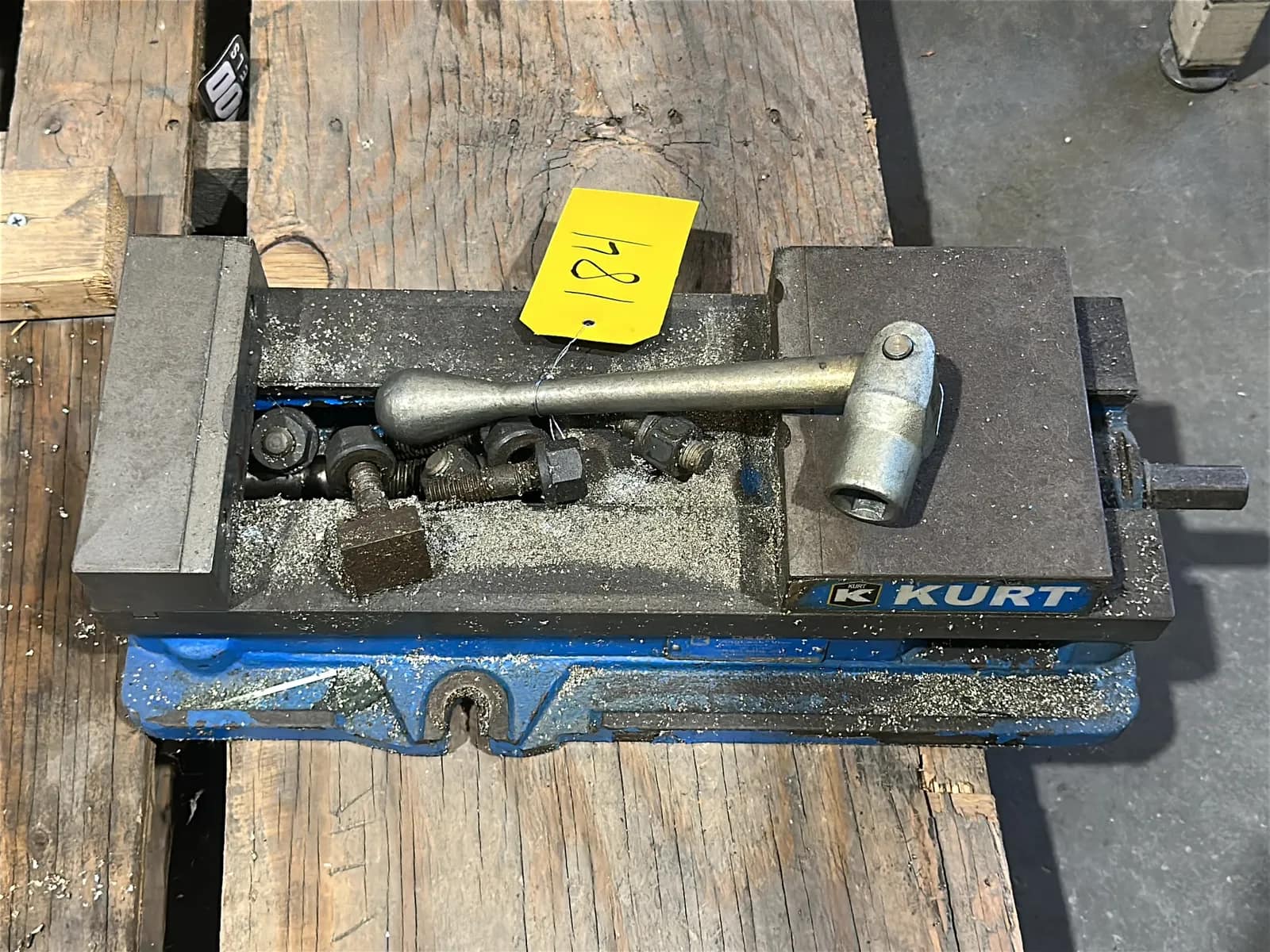 Kurt AngLock Vise, photo 3 of 5