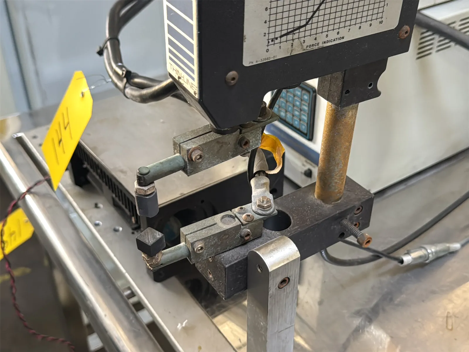 Unitek Fine-Spot Spot Welder With Power Supply, photo 3 of 18