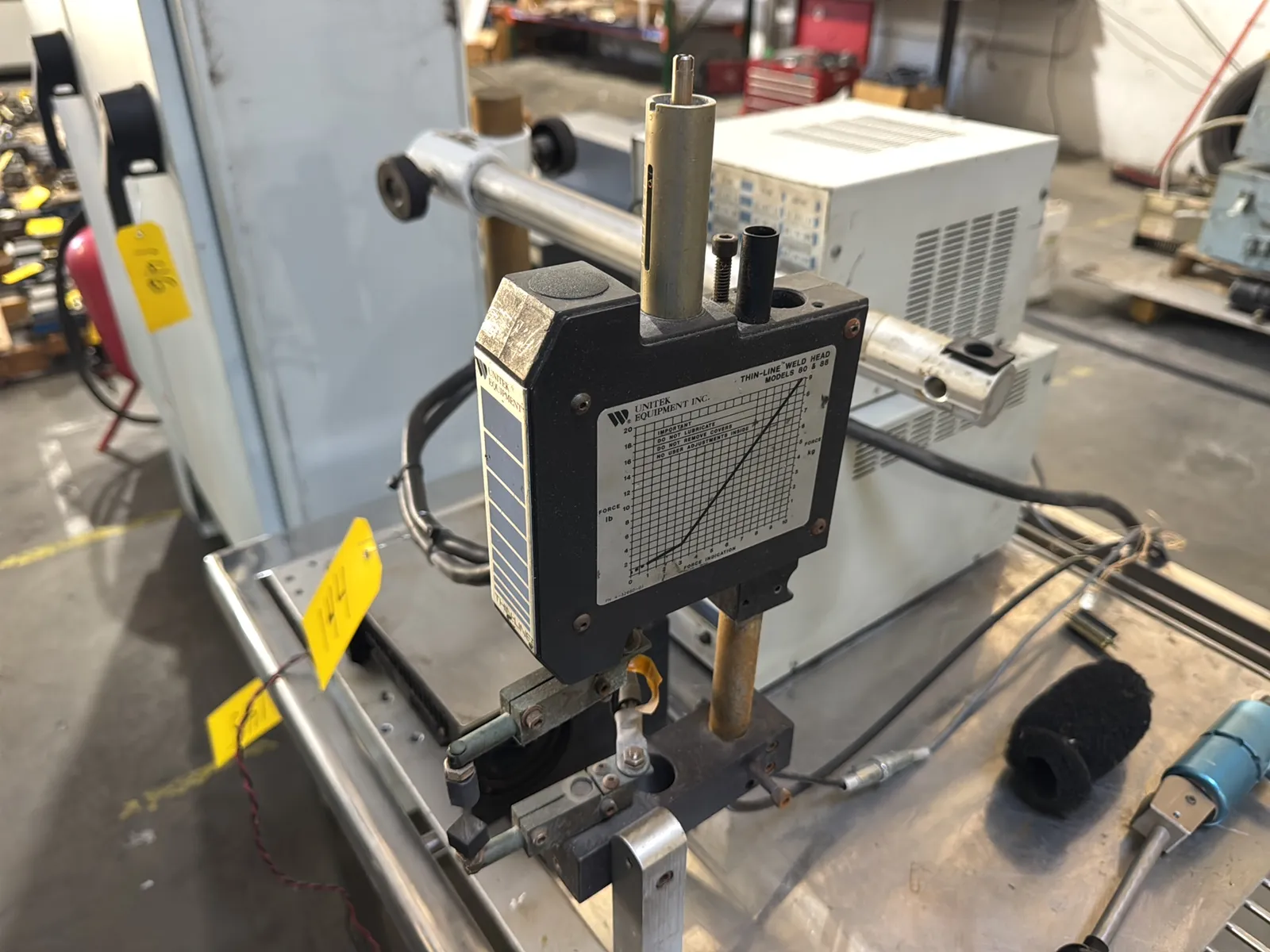 Unitek Fine-Spot Spot Welder With Power Supply, photo 2 of 18