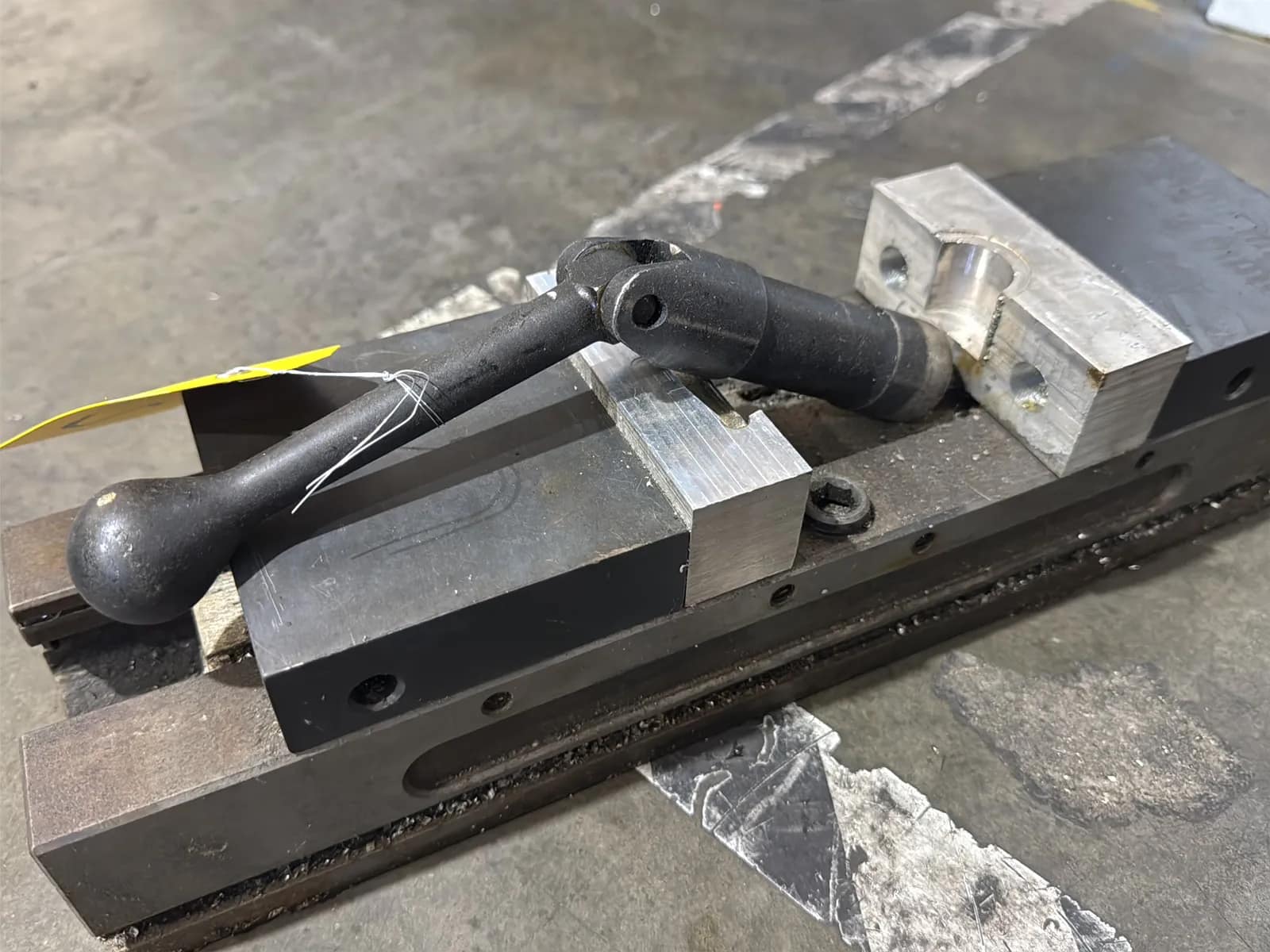 4” Machinist Vise, photo 3 of 7