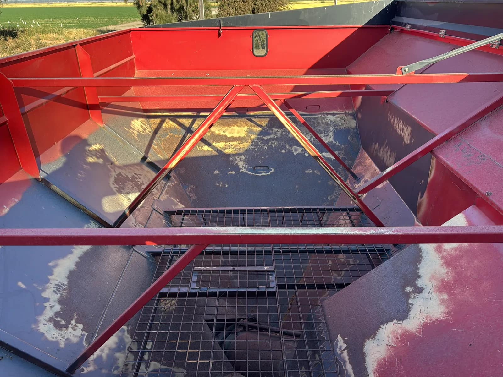 Unverferth Brent Grain Cart V700, photo 15 of 24