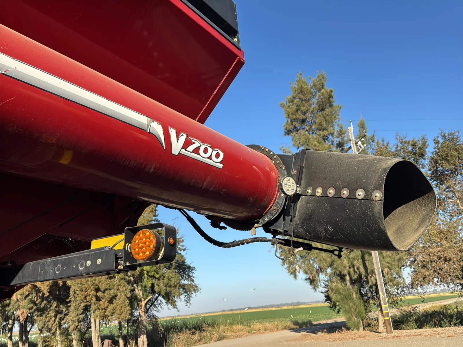 Unverferth Brent Grain Cart V700, photo 20 of 24