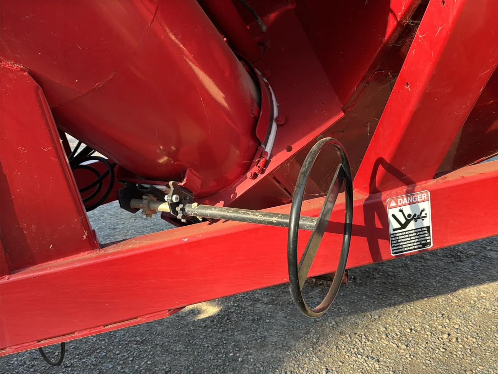 Unverferth Brent Grain Cart V700, photo 19 of 24