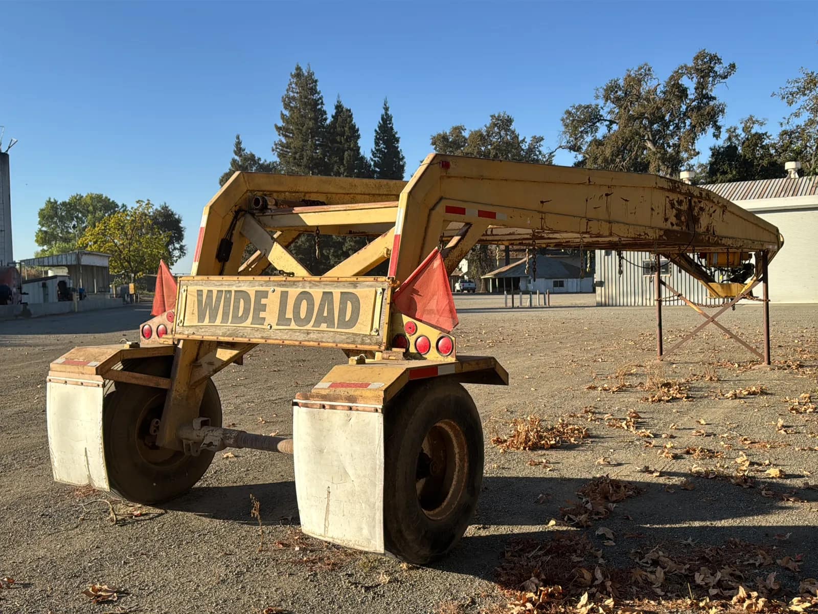 30’ Carry All Gooseneck Trailer With Stands, photo 5 of 29