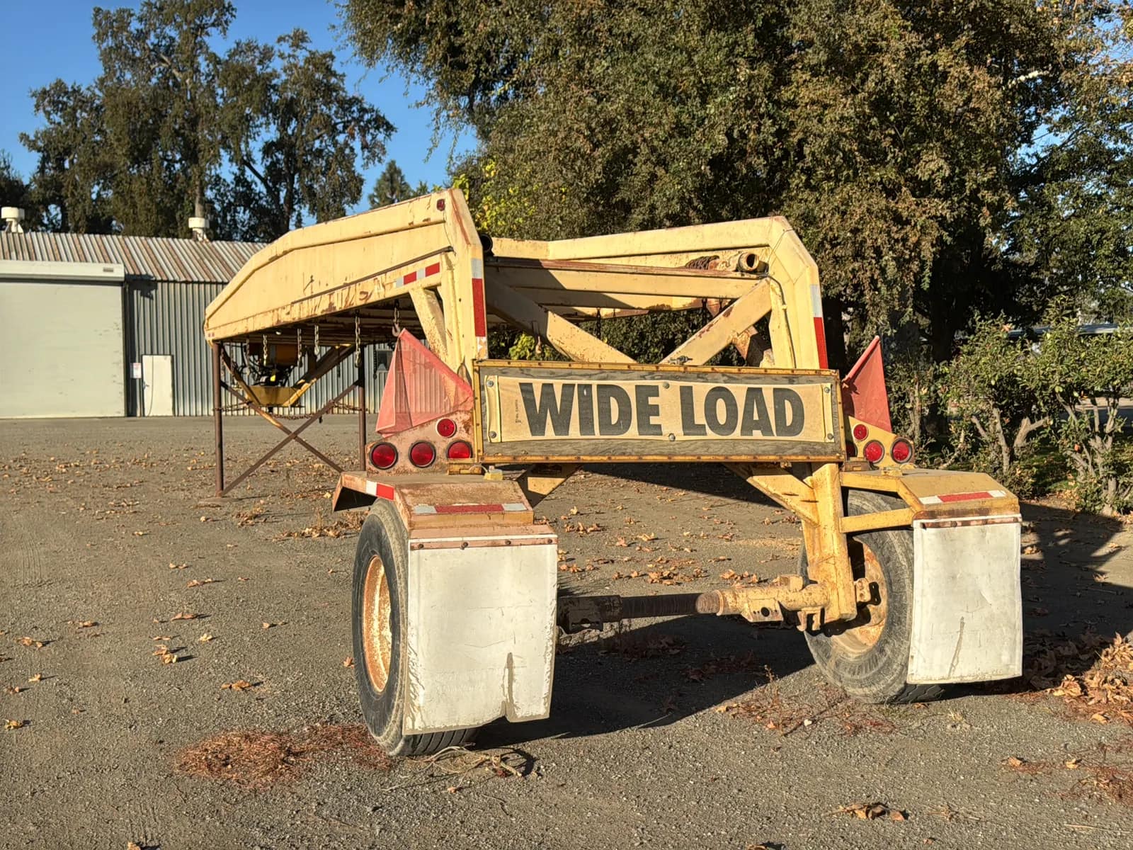 30’ Carry All Gooseneck Trailer With Stands, photo 3 of 29