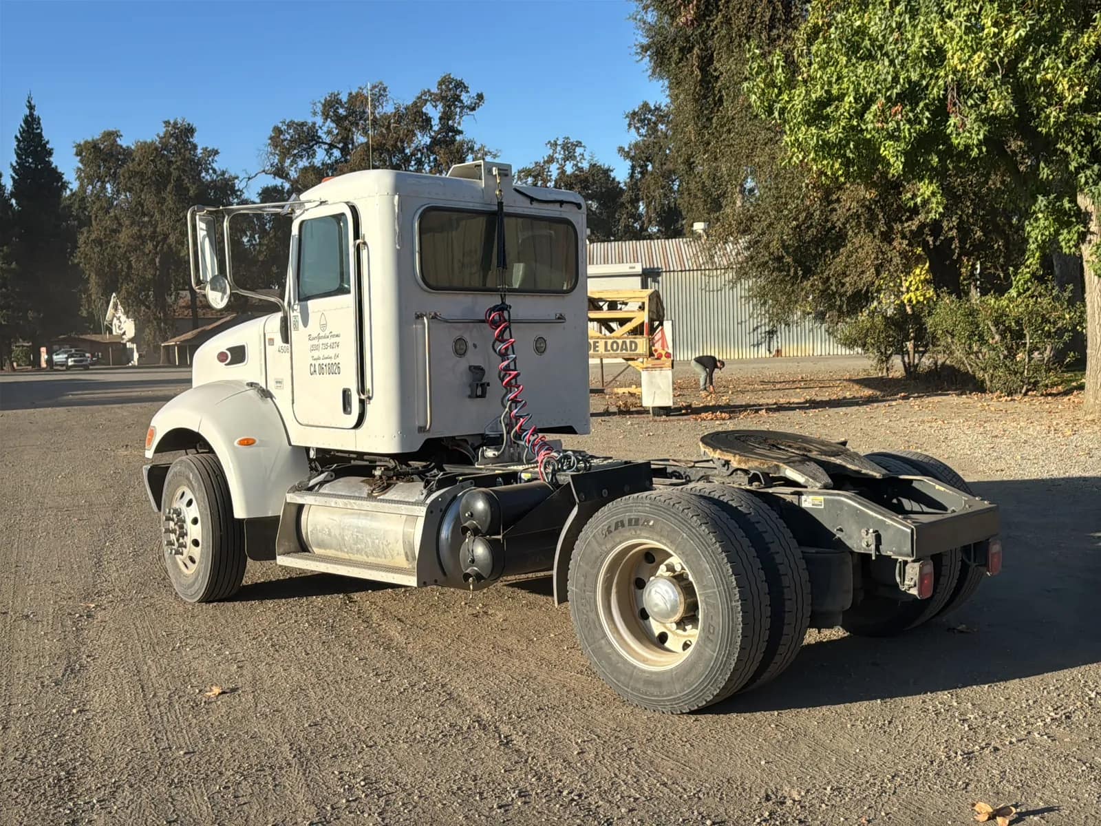 2016 Peterbilt PB348 2-Axle Automatic Tractor Trailer, photo 3 of 73