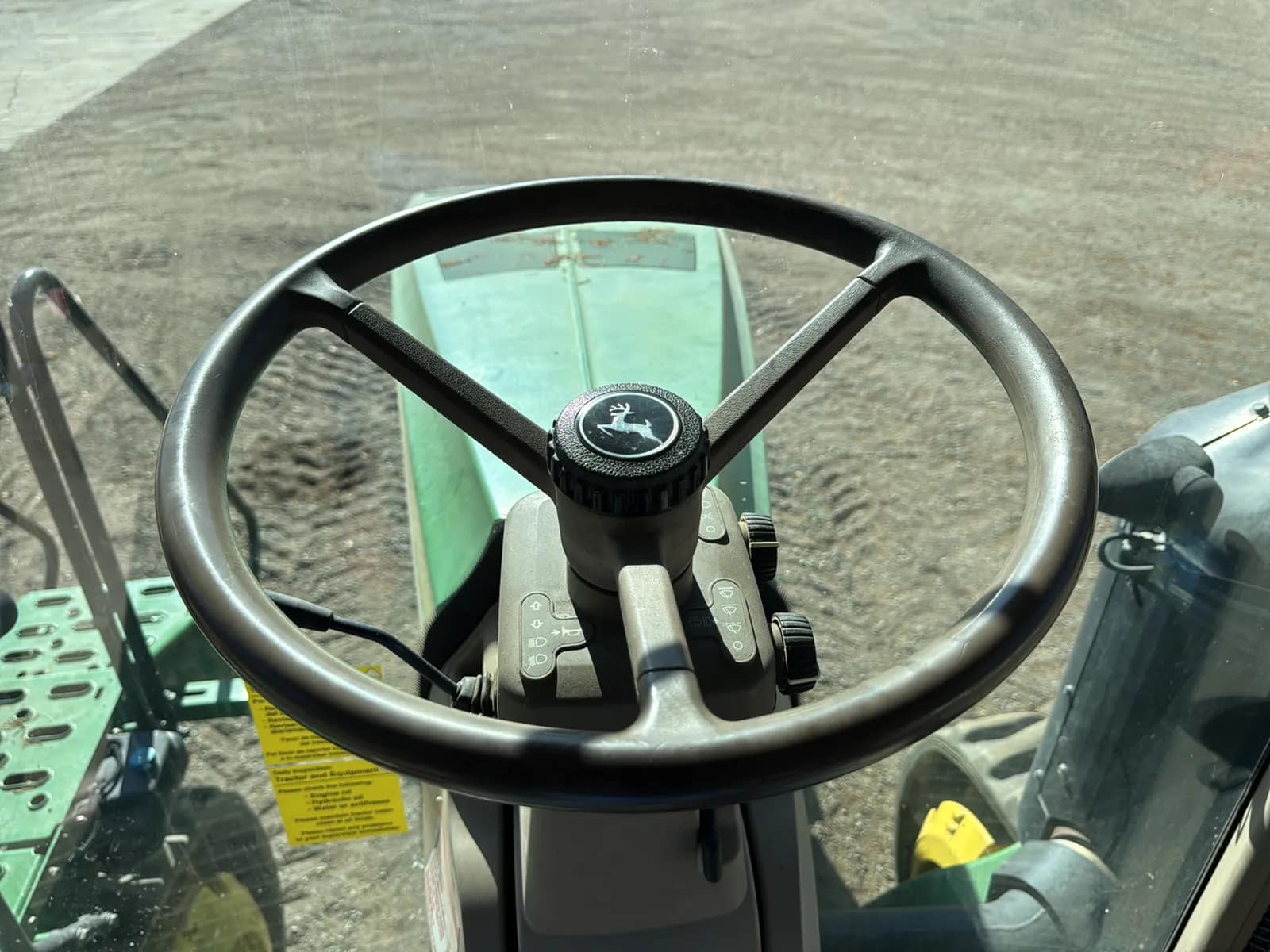 John Deere 8360RT Tractor, photo 20 of 32