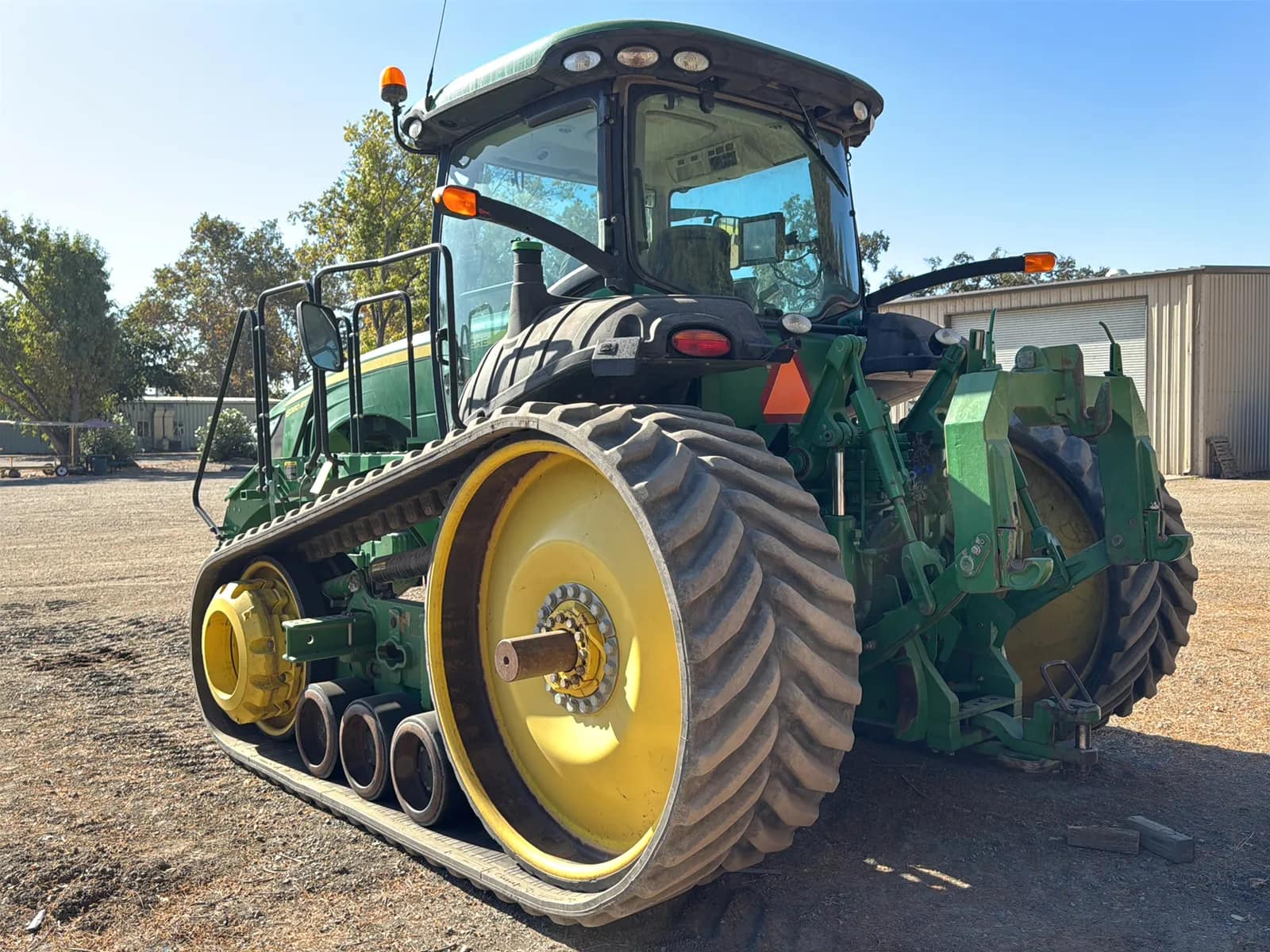 John Deere 8360RT Tractor, photo 3 of 32