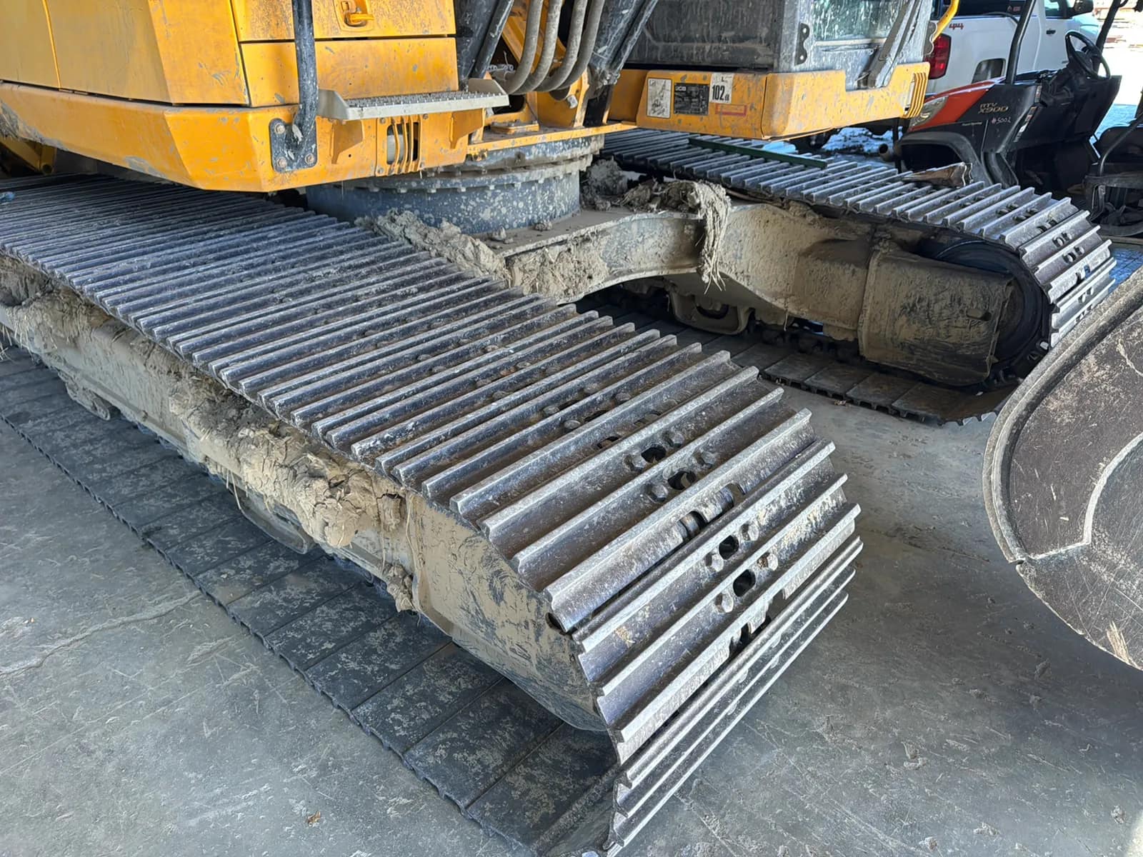 JCB 220XLC Track Driven Crawler Excavator, photo 9 of 15