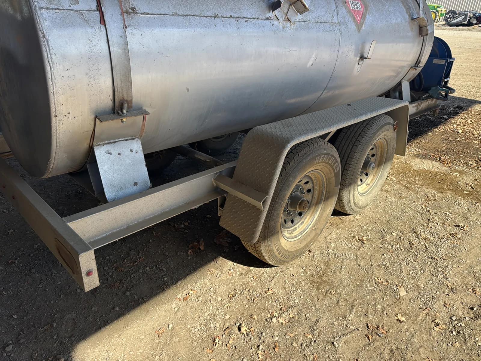 1000 Gallon Diesel Fuel Trailer, photo 6 of 22