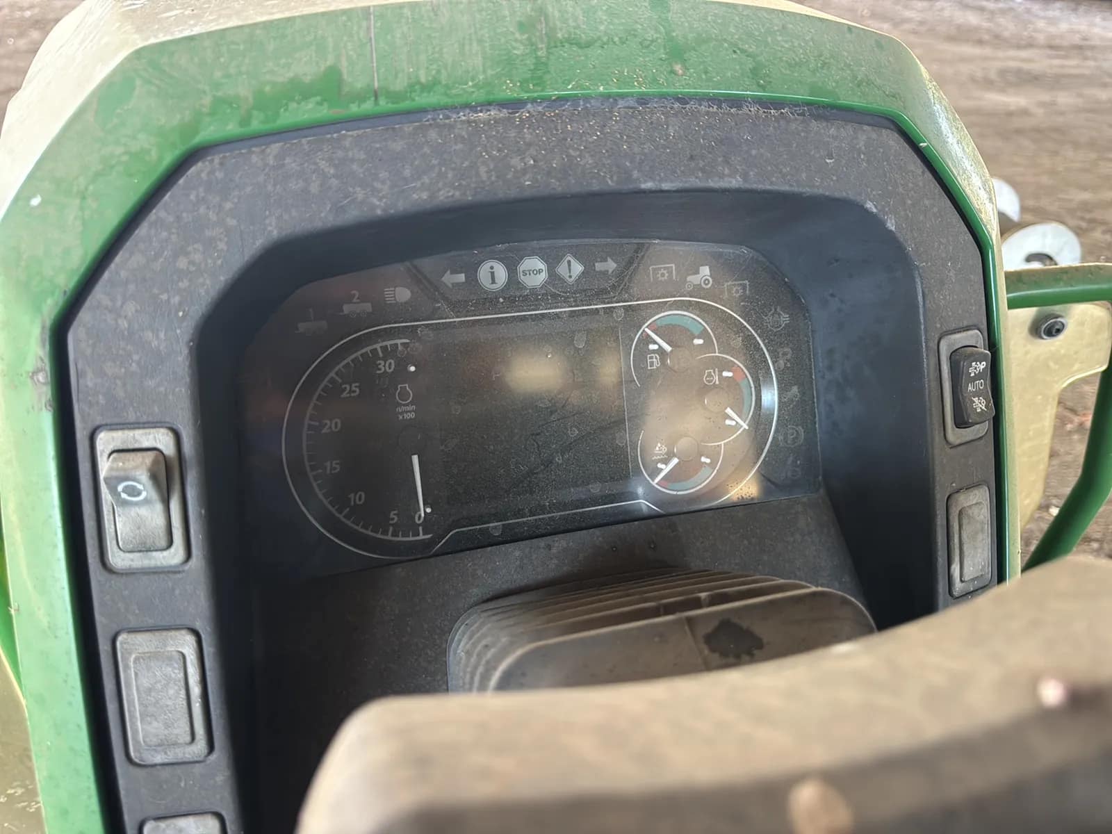 John Deere 5090N, photo 11 of 19