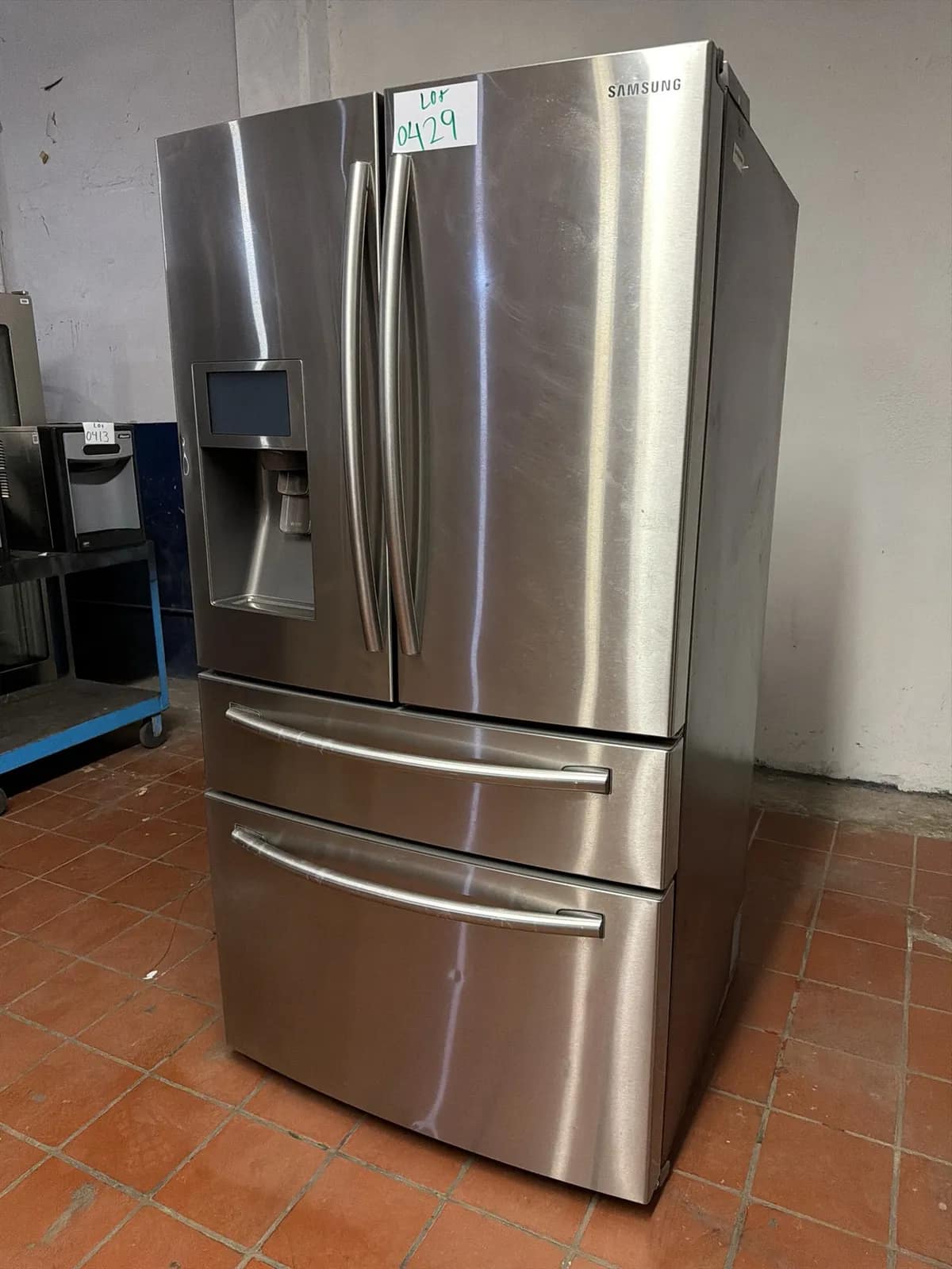 Household Refrigeration/Freezer, photo 4 of 7