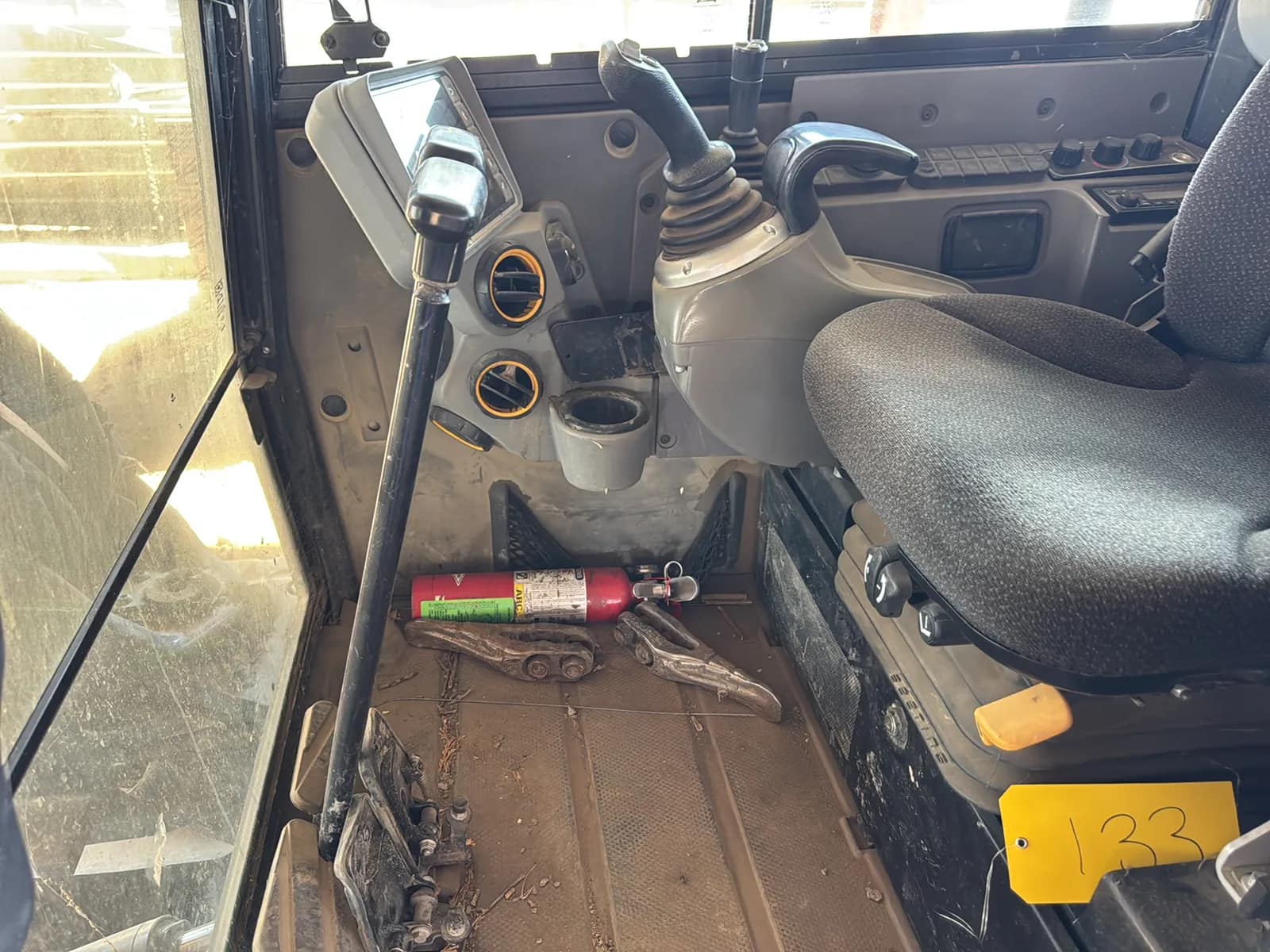 JCB 48 Z-1 Mini Excavator, photo 10 of 13