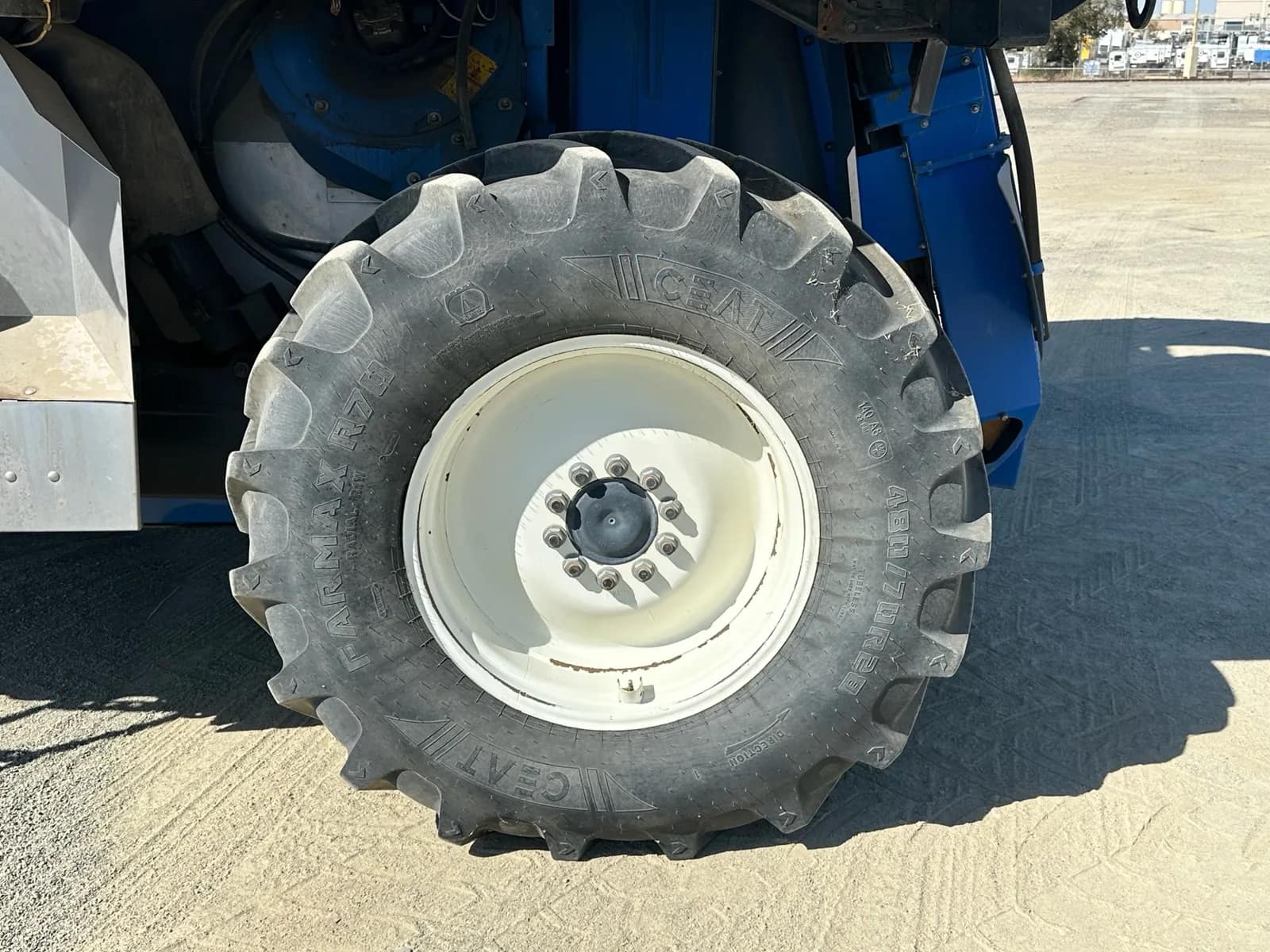 2010 New Holland VX7090 Grape Harvesting Machine, photo 69 of 78