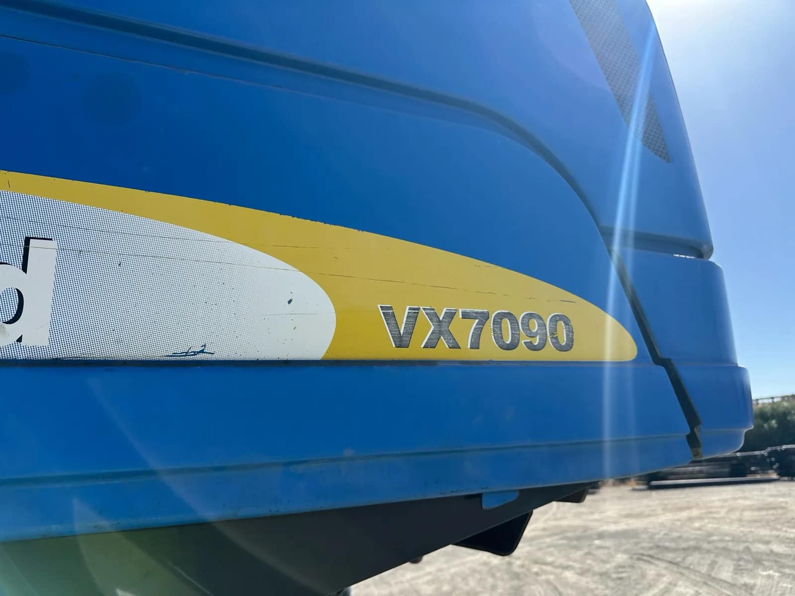2010 New Holland VX7090 Grape Harvesting Machine, photo 48 of 78