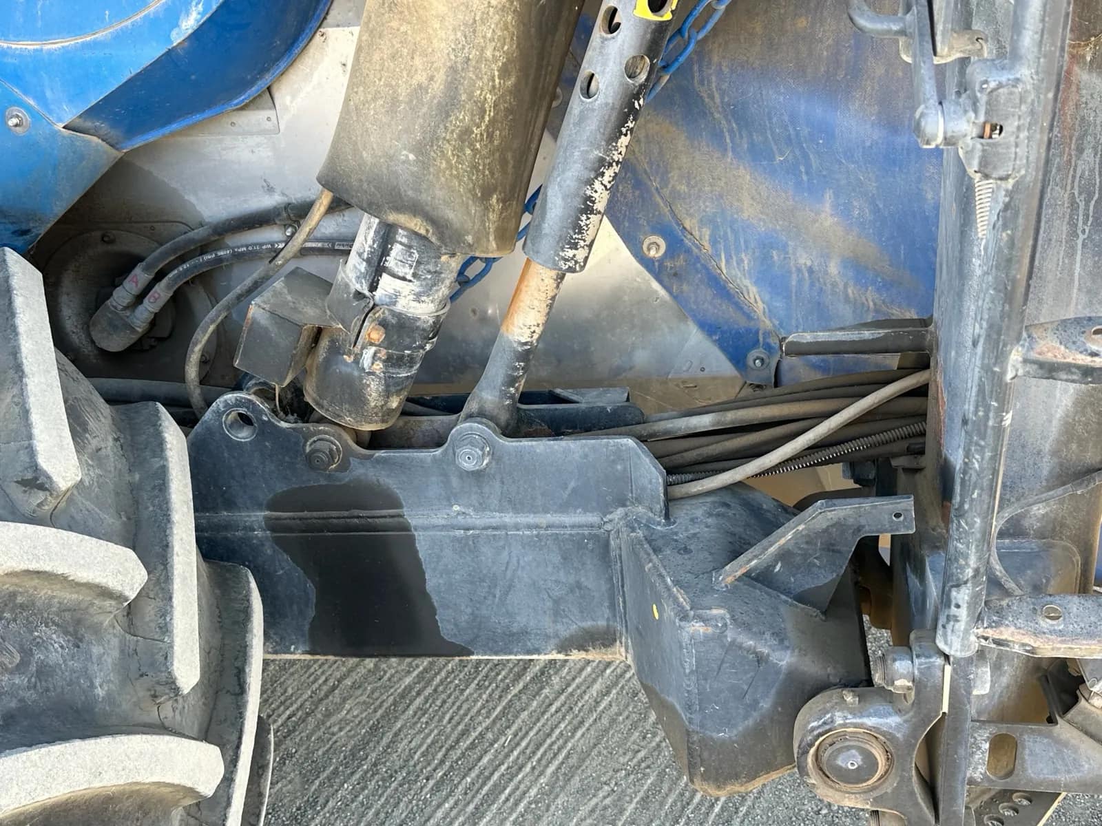 2010 New Holland VX7090 Grape Harvesting Machine, photo 25 of 78