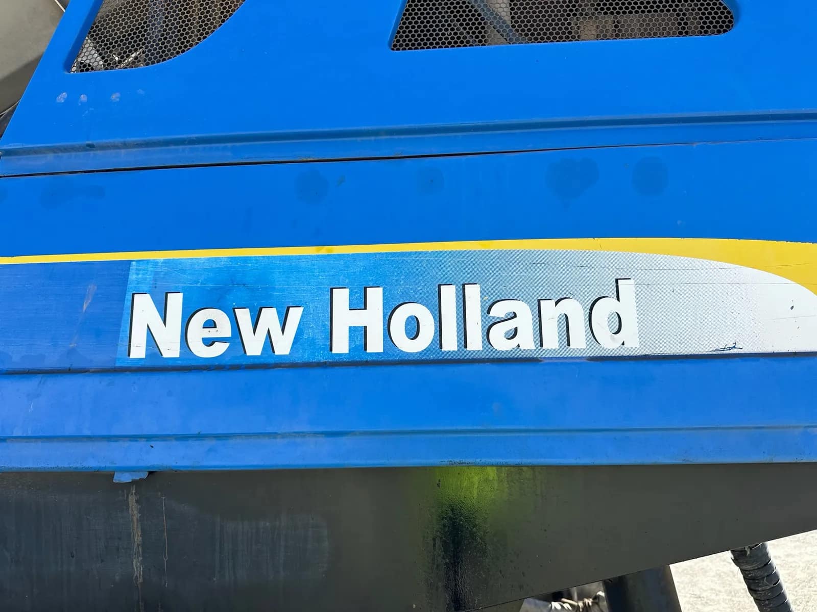 2010 New Holland VX7090 Grape Harvesting Machine, photo 47 of 78