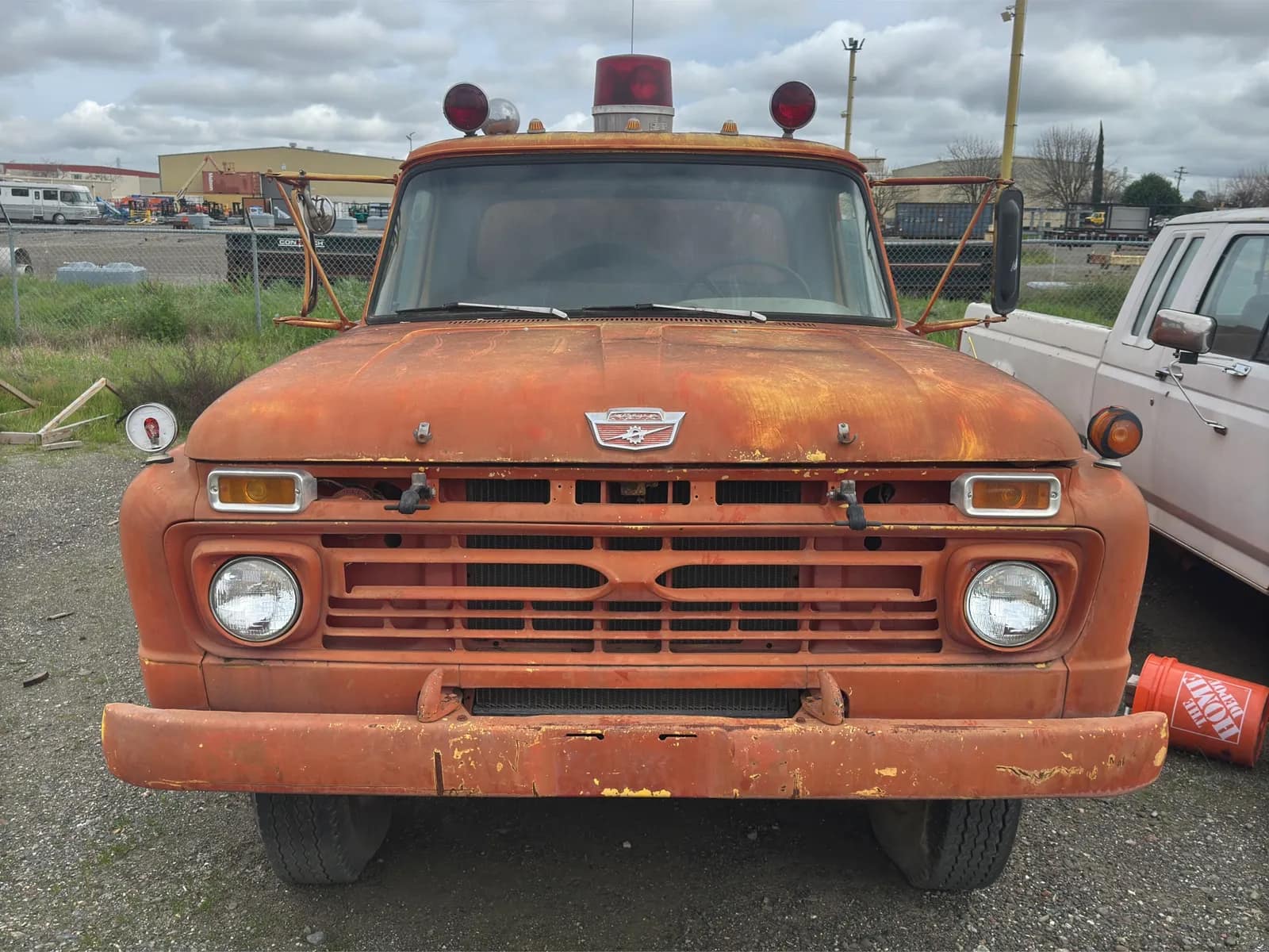 1966 Ford F600 Fire Truck, photo 2 of 56