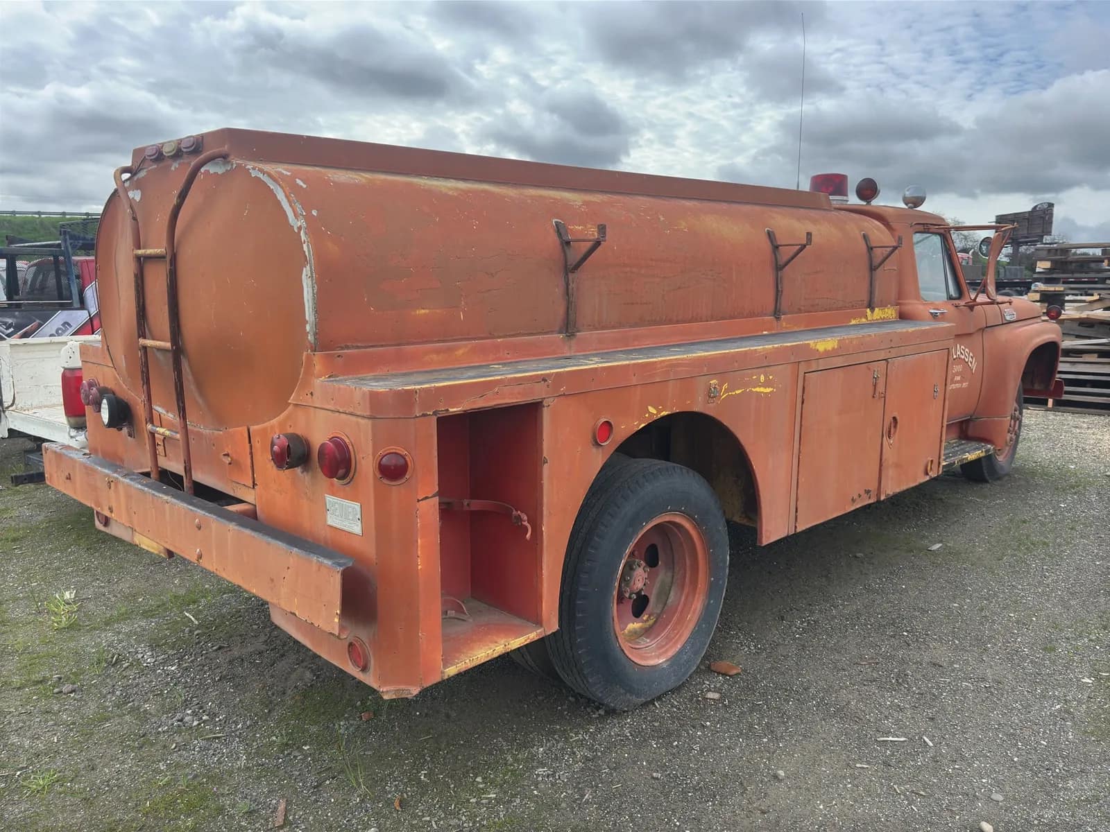 1966 Ford F600 Fire Truck, photo 5 of 56