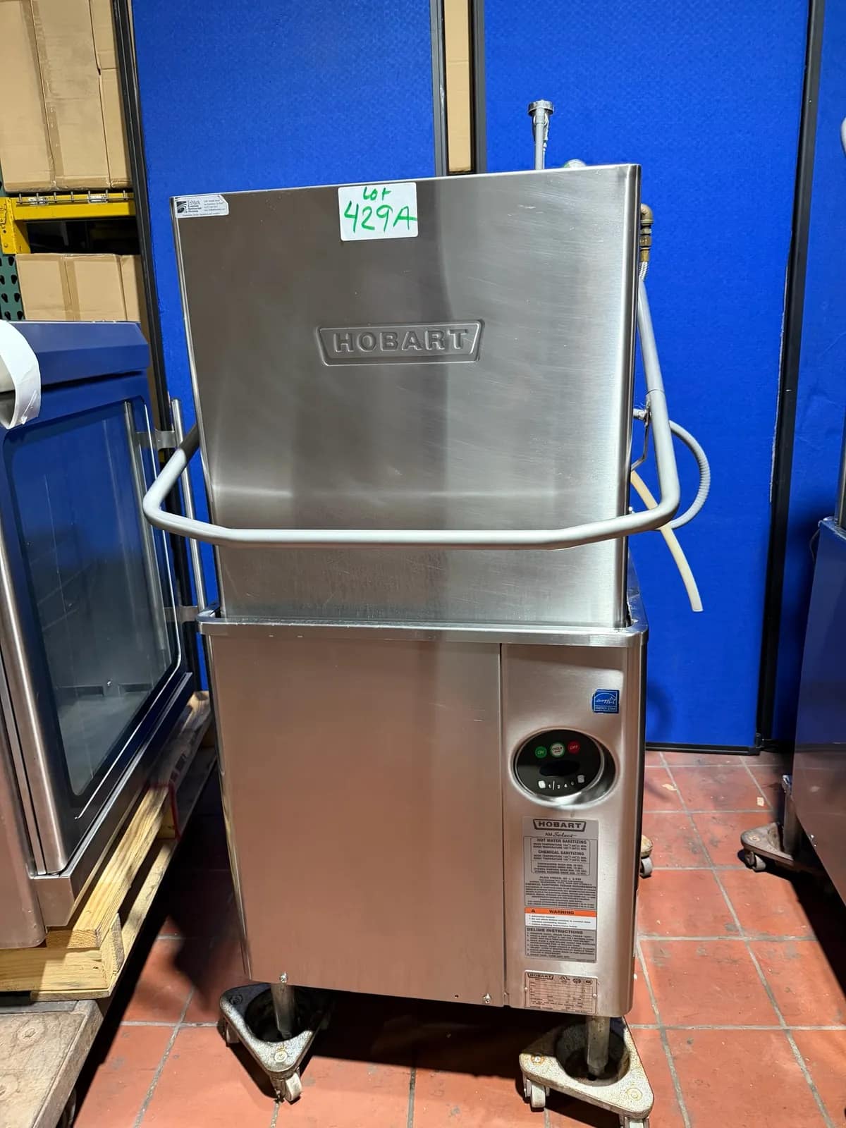 high-temp-hobart-commercial-stainless-steel-dishwasher-208-240-volts-3ph-muvw5q0i