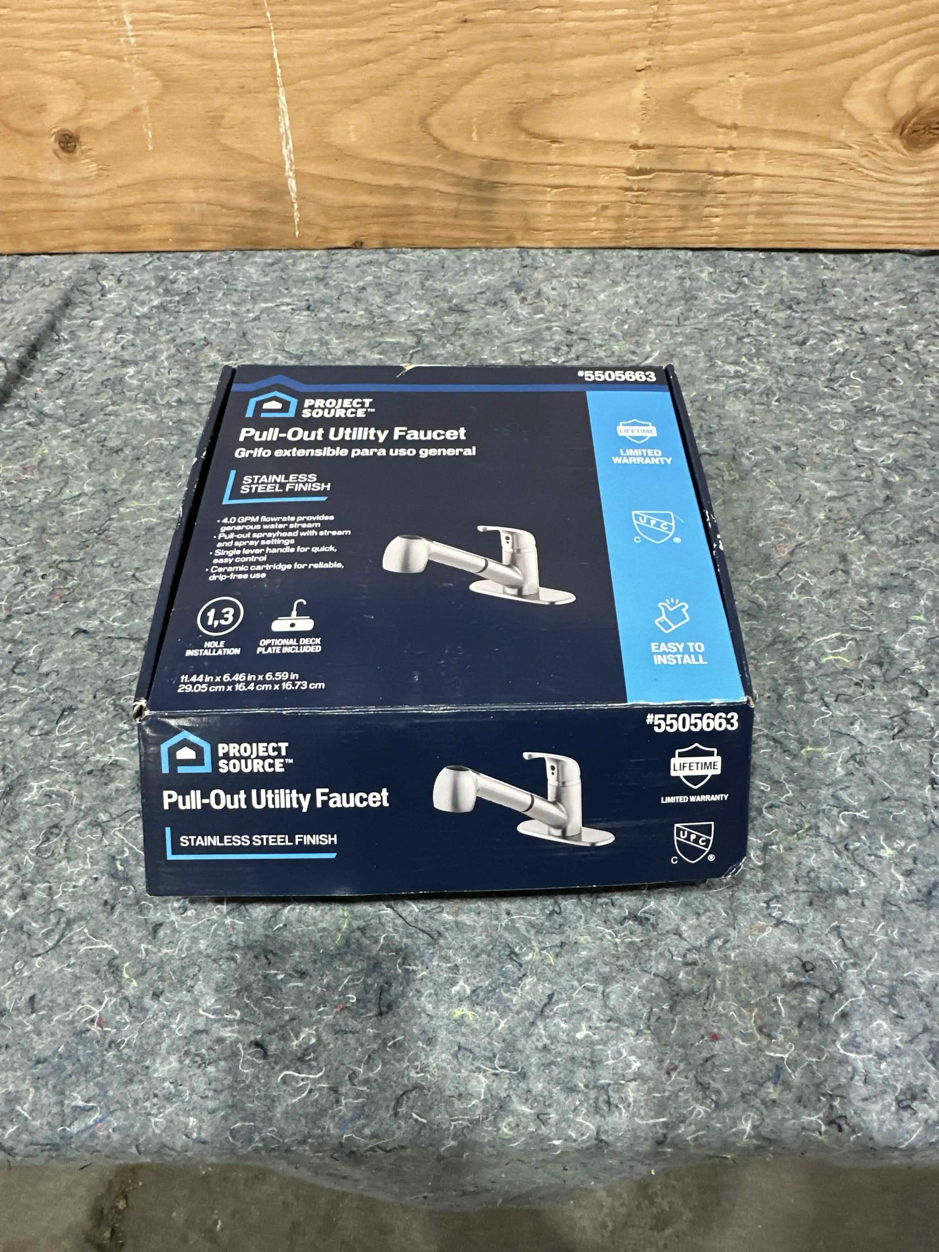 project-source-pull-out-utility-faucet-mm0yxl79