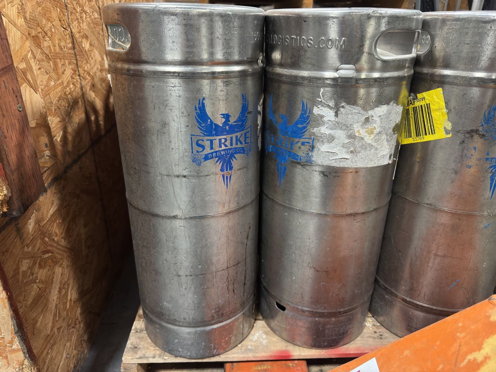 2-516-gallon-kegs-mk7970y6