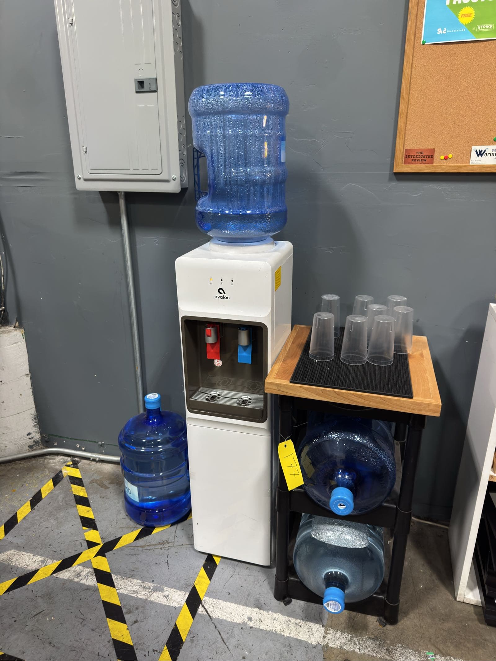 water-dispensing-station-5c17ac
