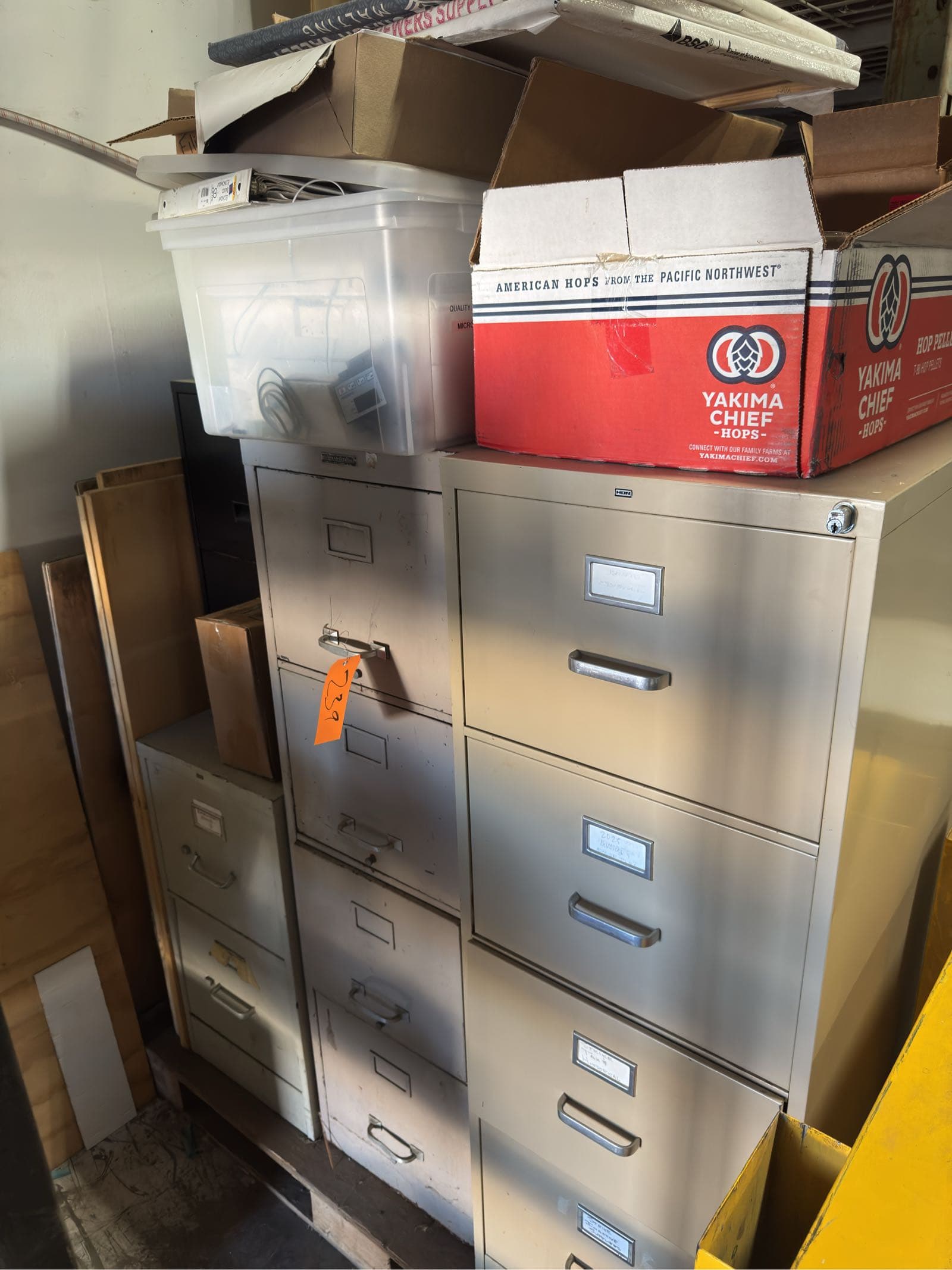 4-filing-cabinets-glass-mugs-and-more-mk7anprr