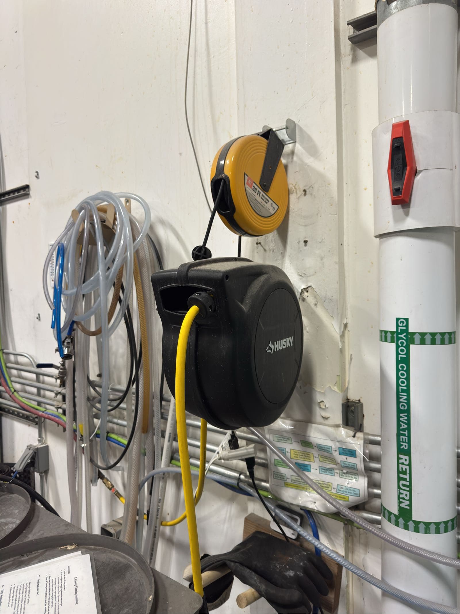 2-reels-1-air-hose-1-power-cable-96f69f