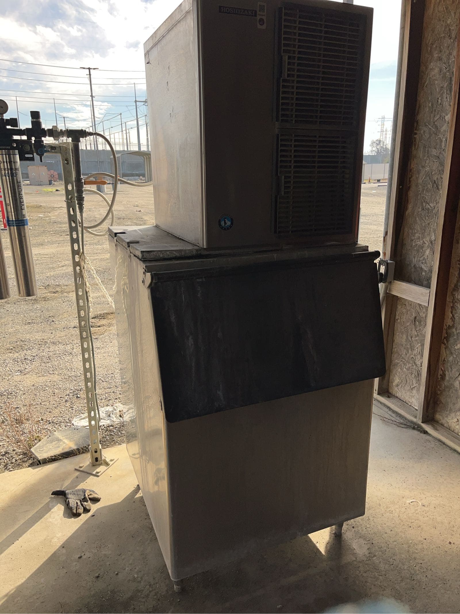 commercial-ice-cooler-93678e