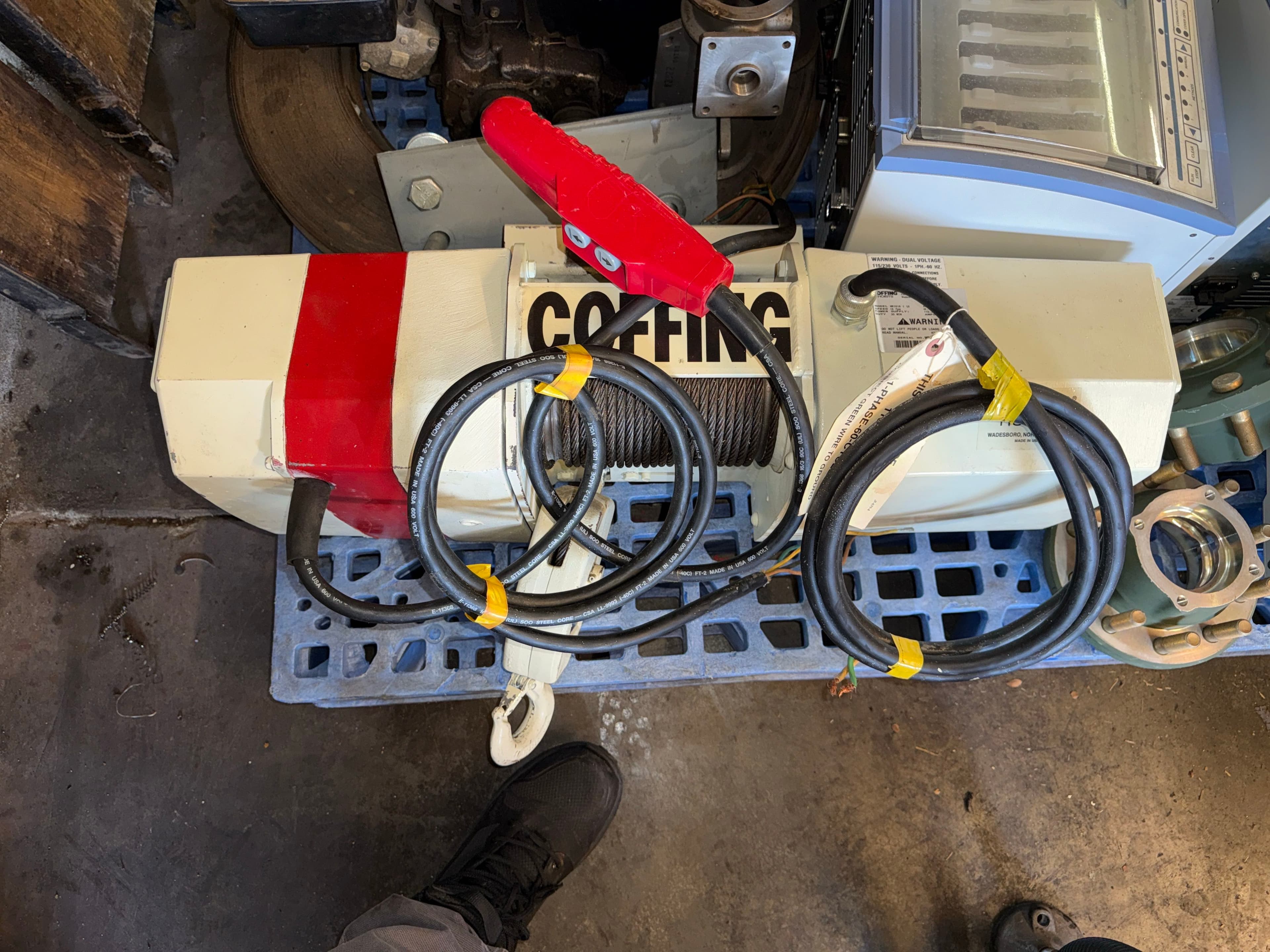 newunused-coffing-12-ton-winch-mlh1a1yw