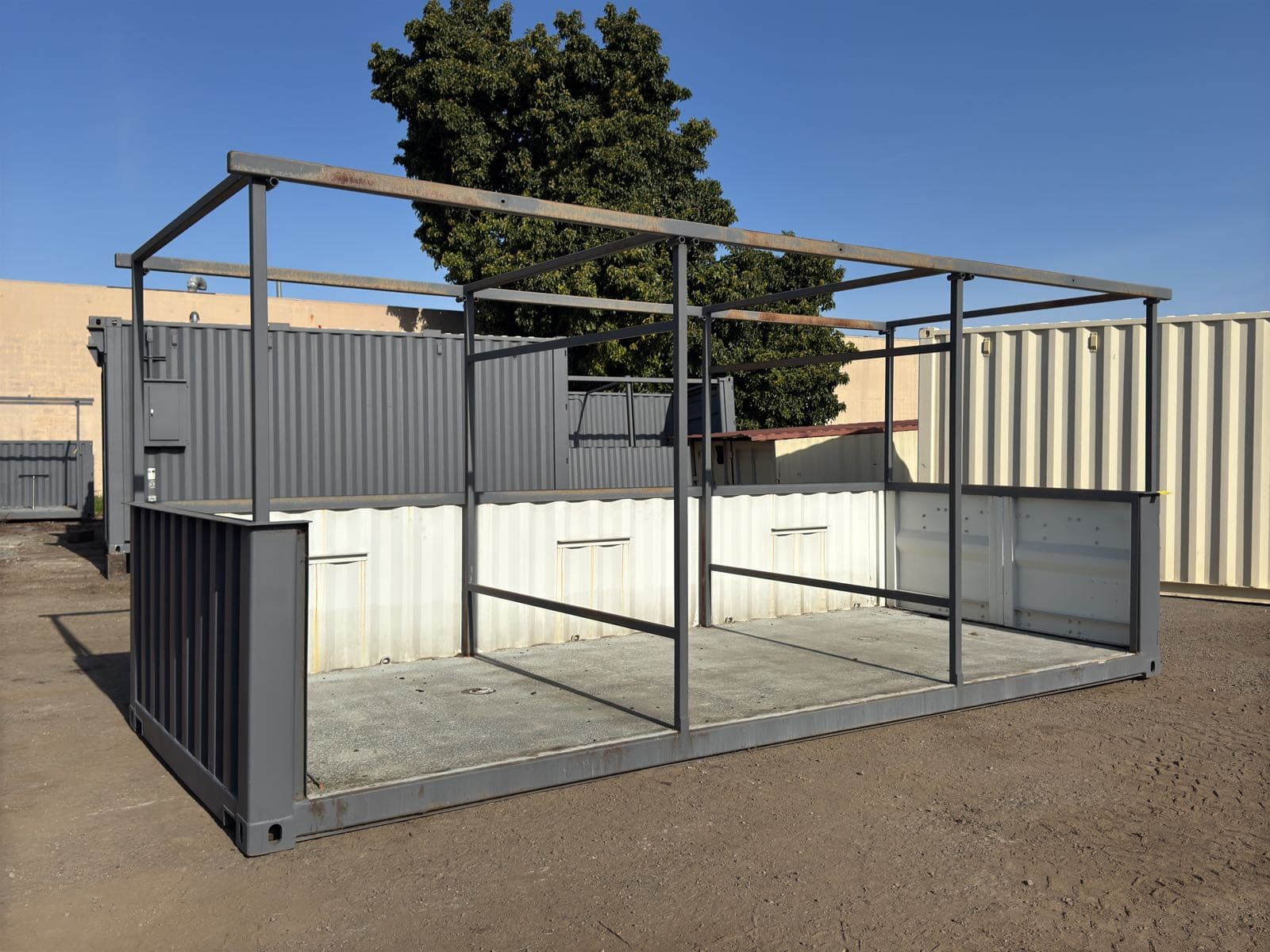 20-shipping-container-deck-platform-36c47b