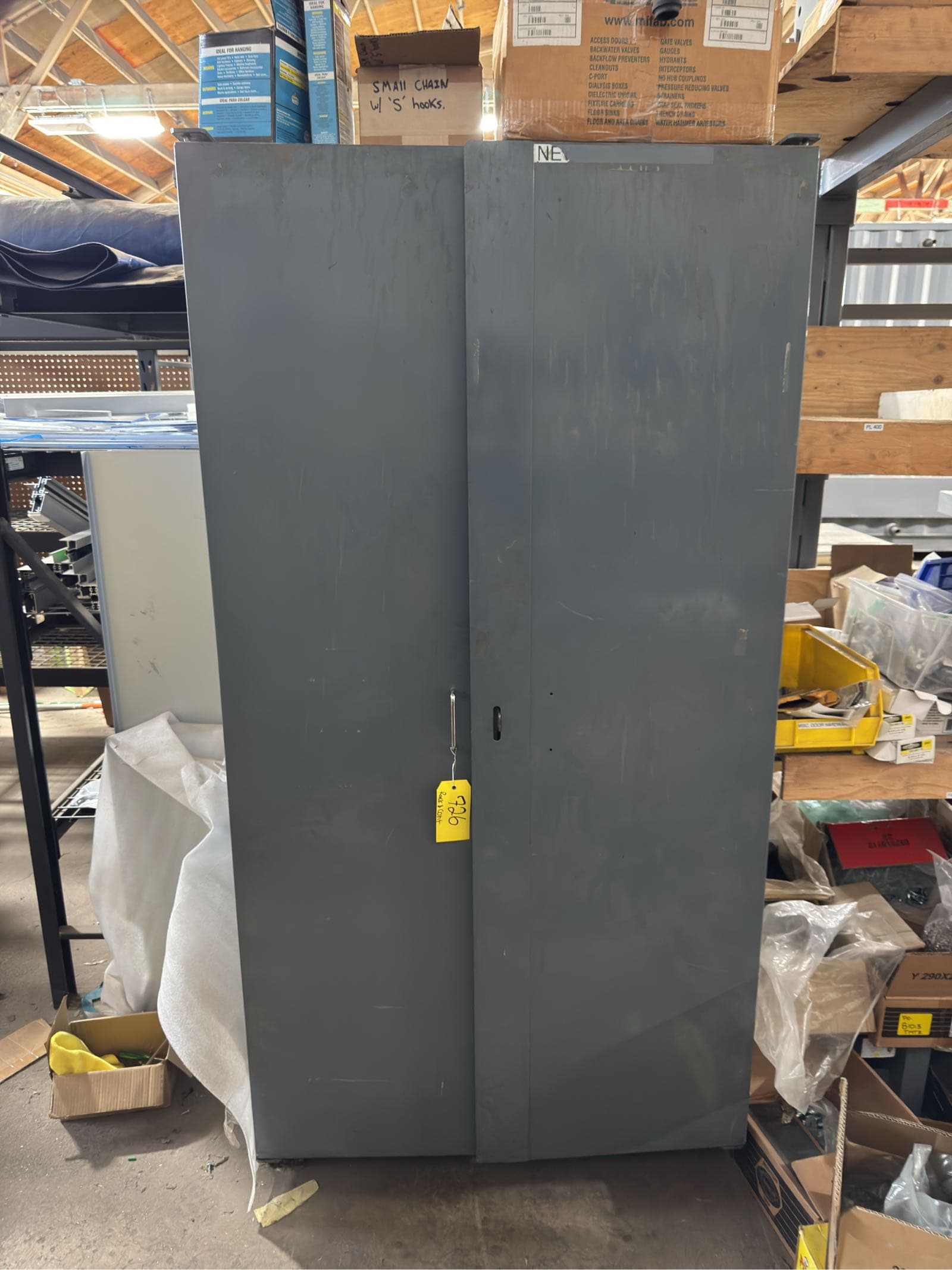 metal-organizer-rack-and-contents-assorted-fasteners-ml1eiu60