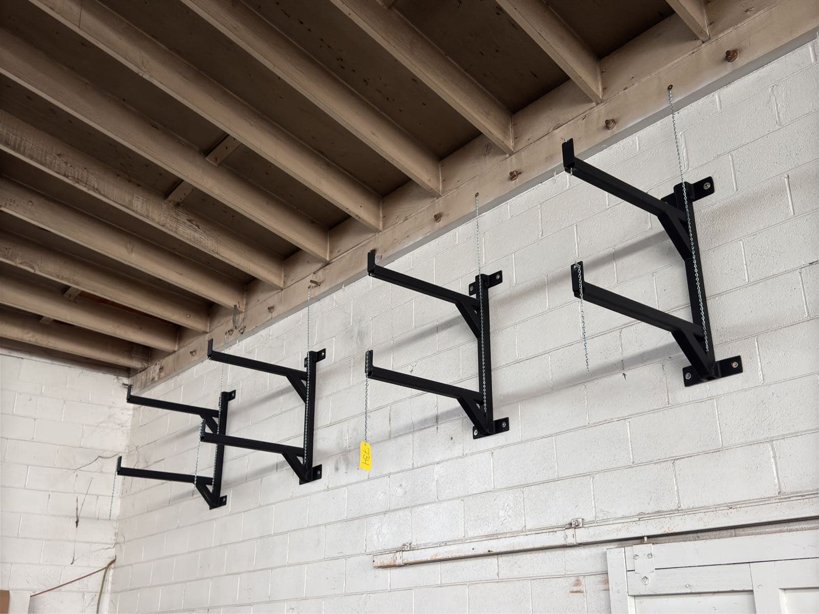 wall-mounted-cantilever-rack-ad9fd8